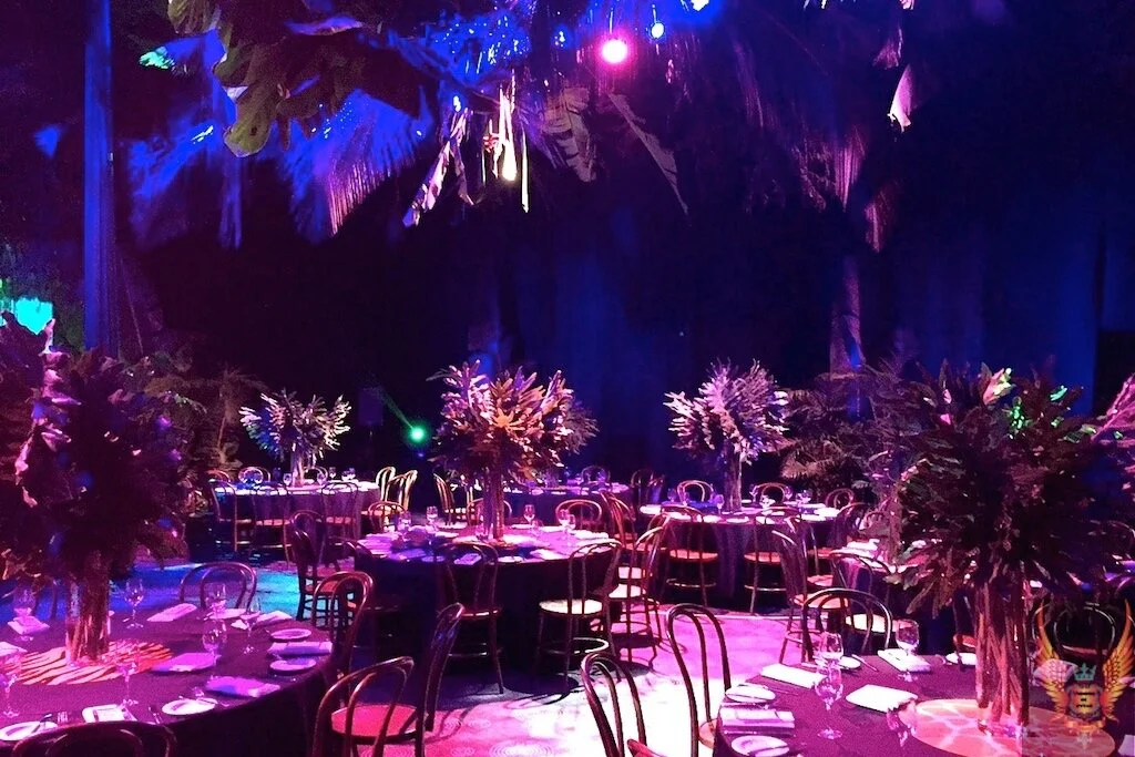 Jungle banquet setting