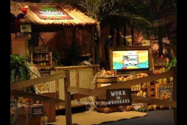 Tropical Island Product Display