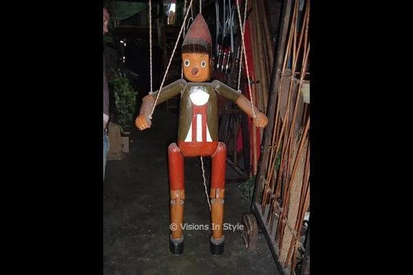 Oversized Pinocchio
