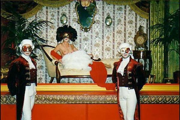 Life Drawing Stage &amp; Costumes