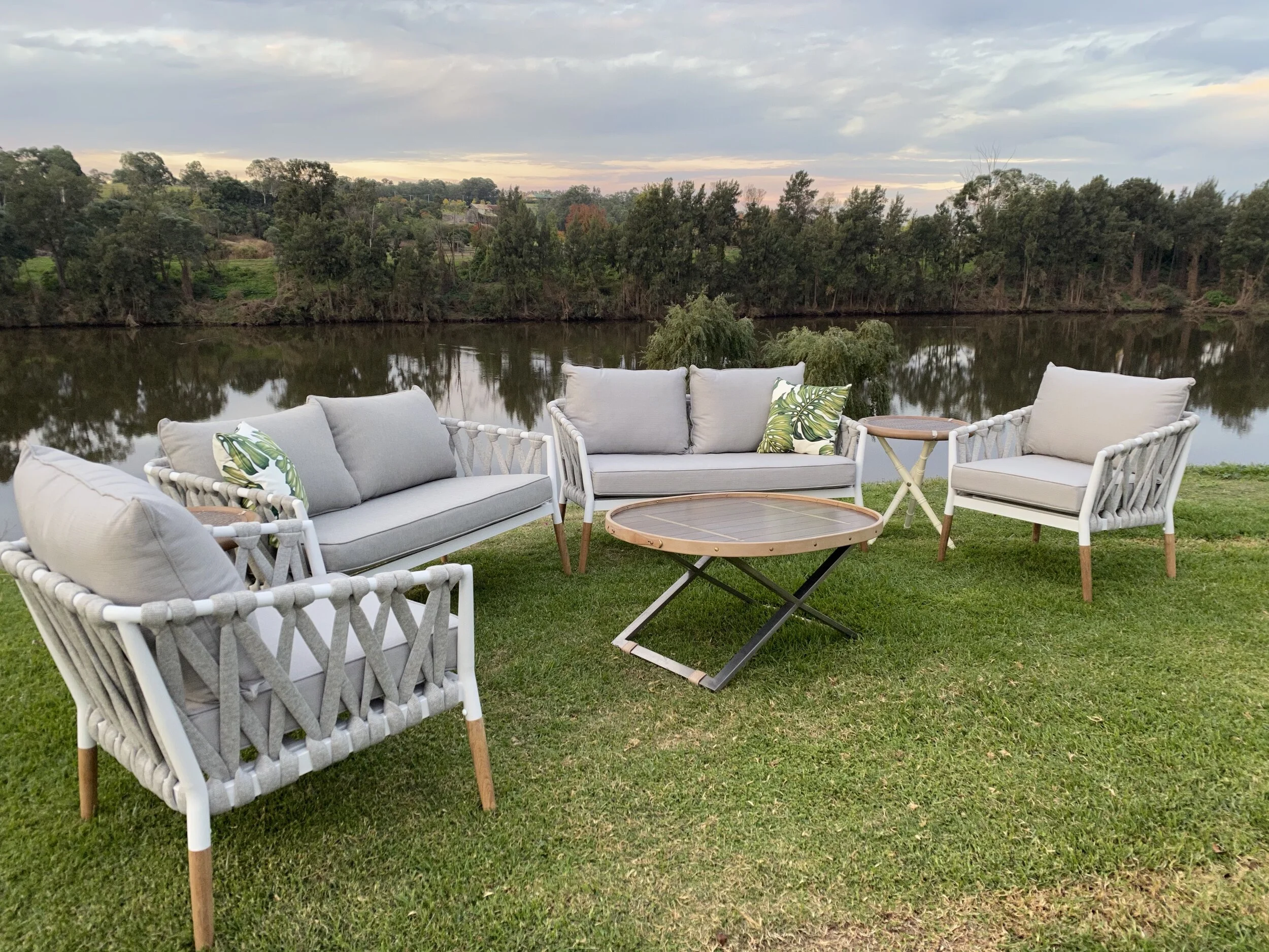 Black or Ivory Rope Outdoor Seating