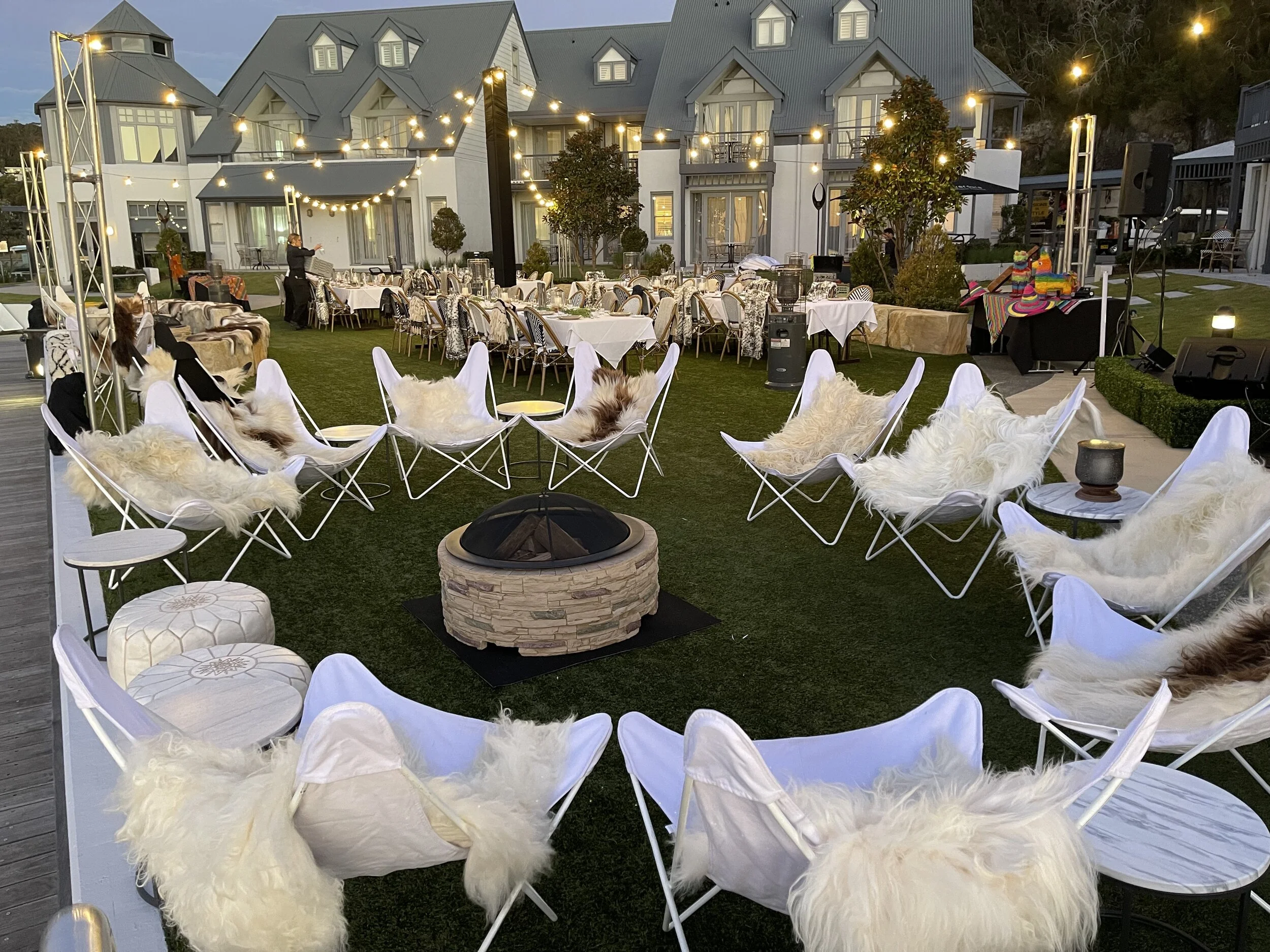 2 image of fire pit and butterfly chairs.jpeg