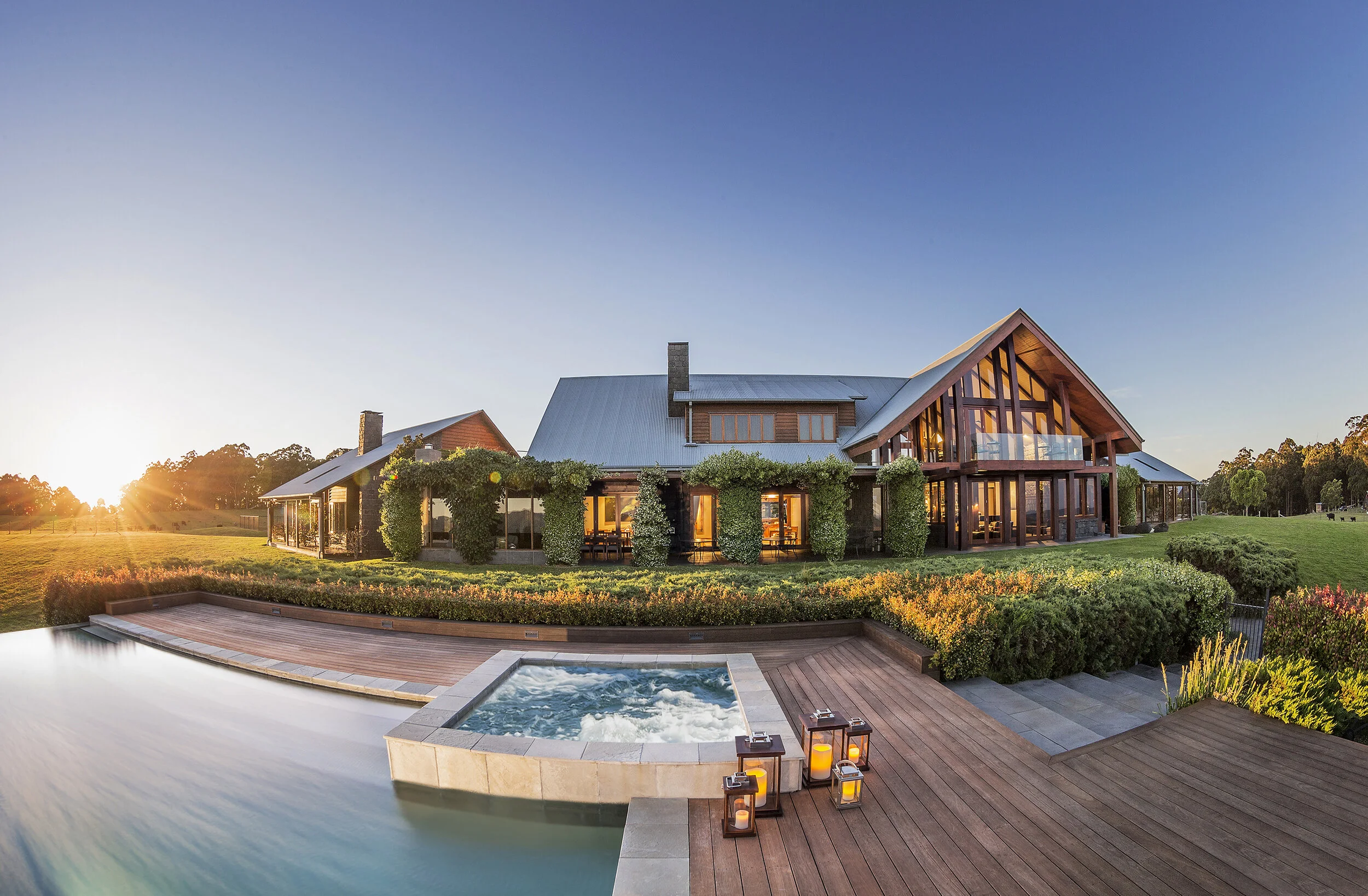 PeakLodge001 3000C2.jpg