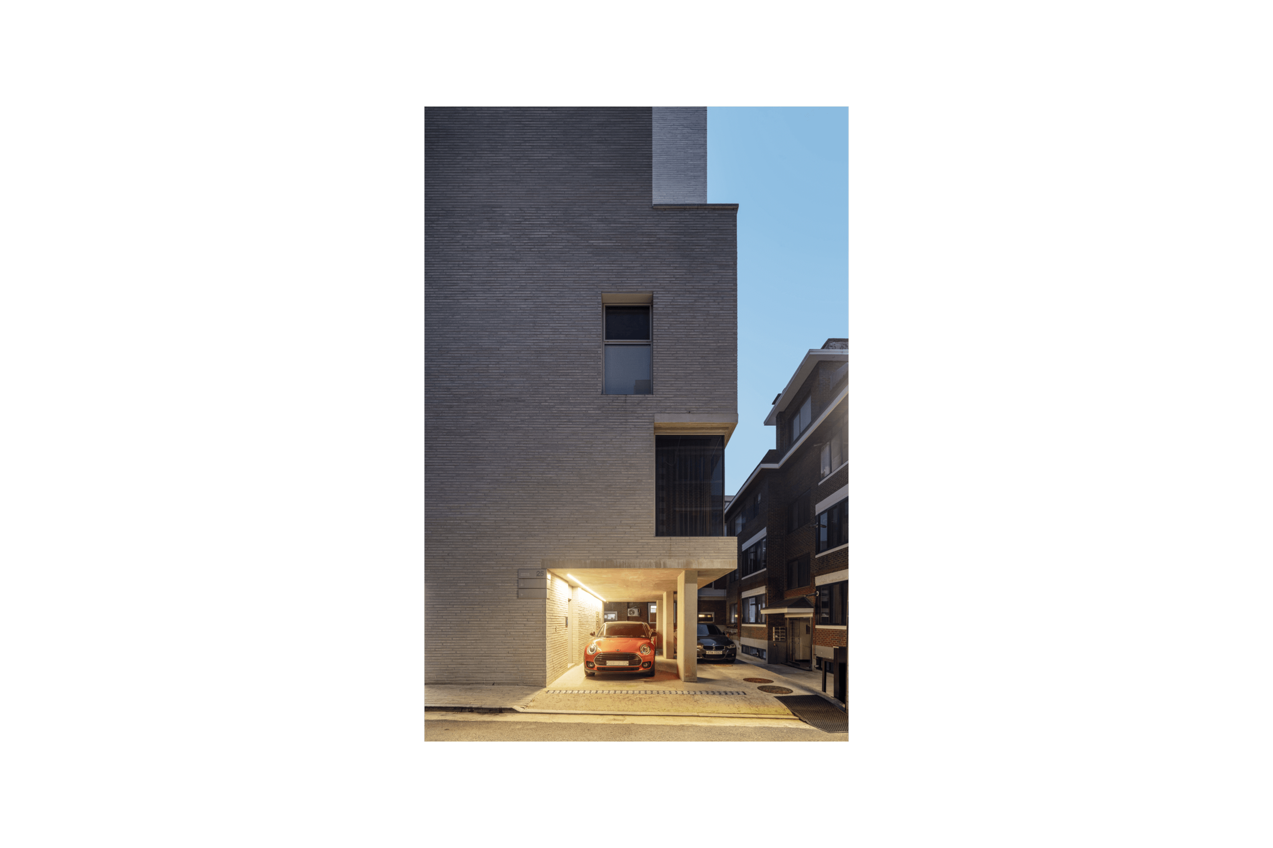 이태원 상가주택 1BAE2228_WEB.png