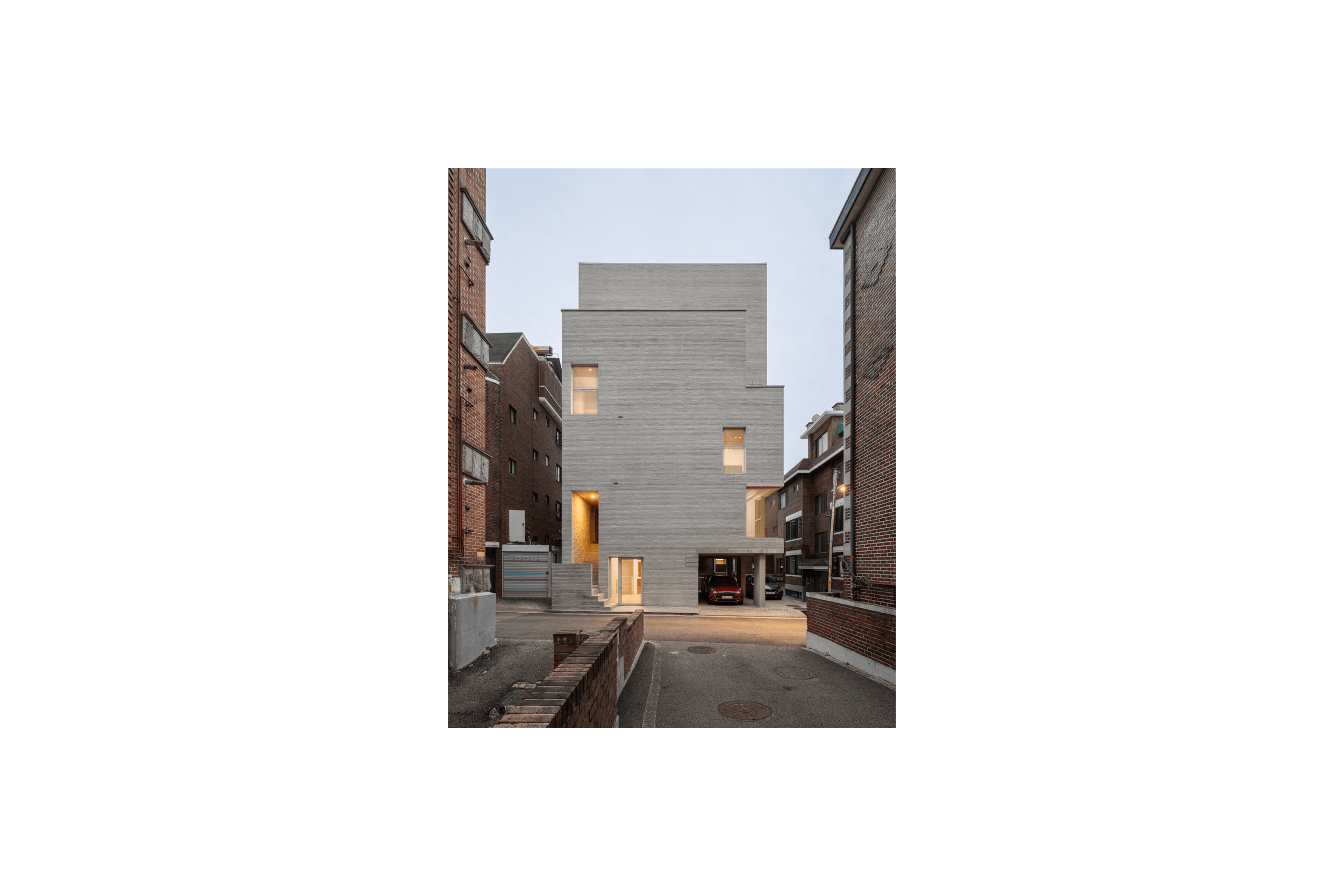 이태원 상가주택 1BAE2111_WEB.png