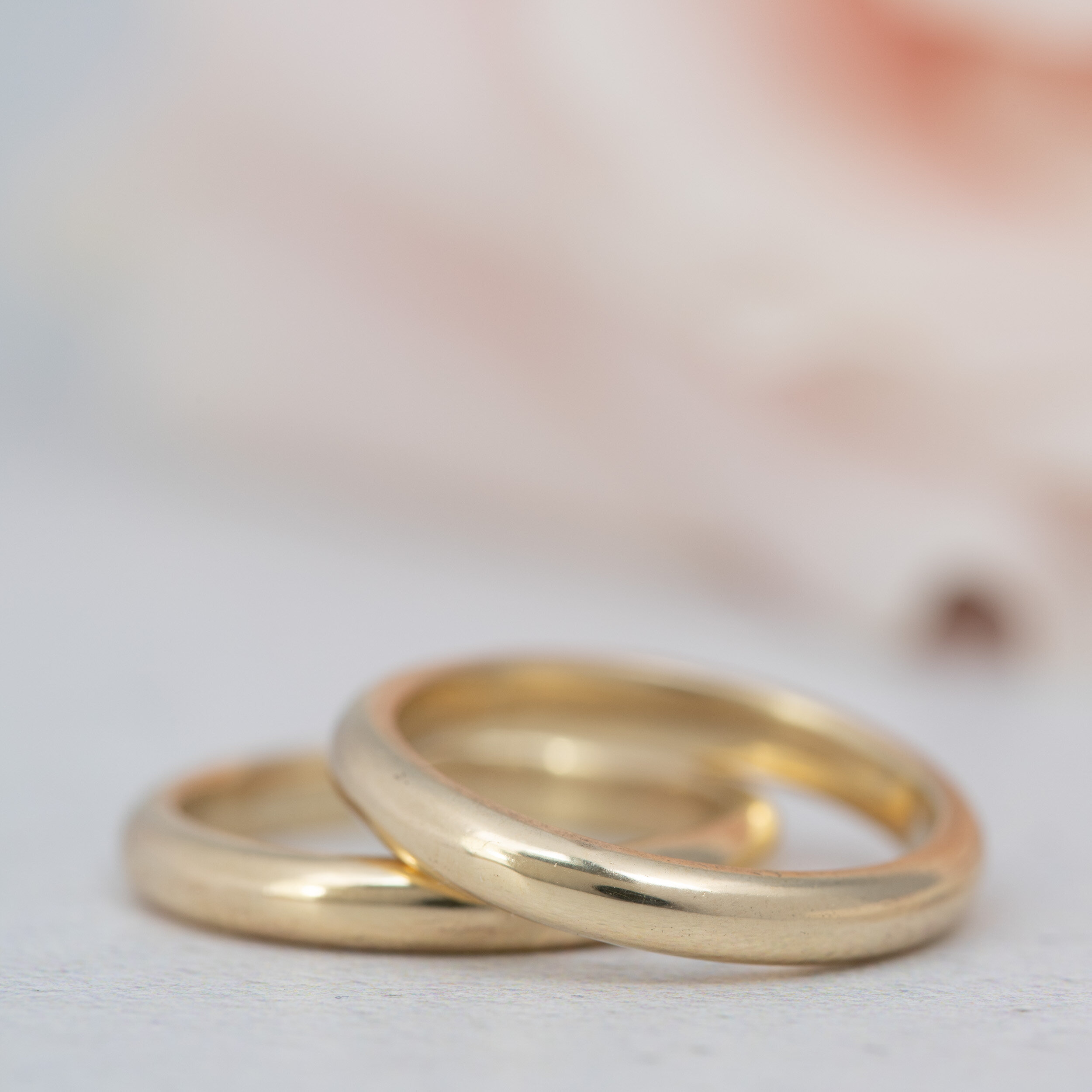 18ct Gold Wedding Rings
