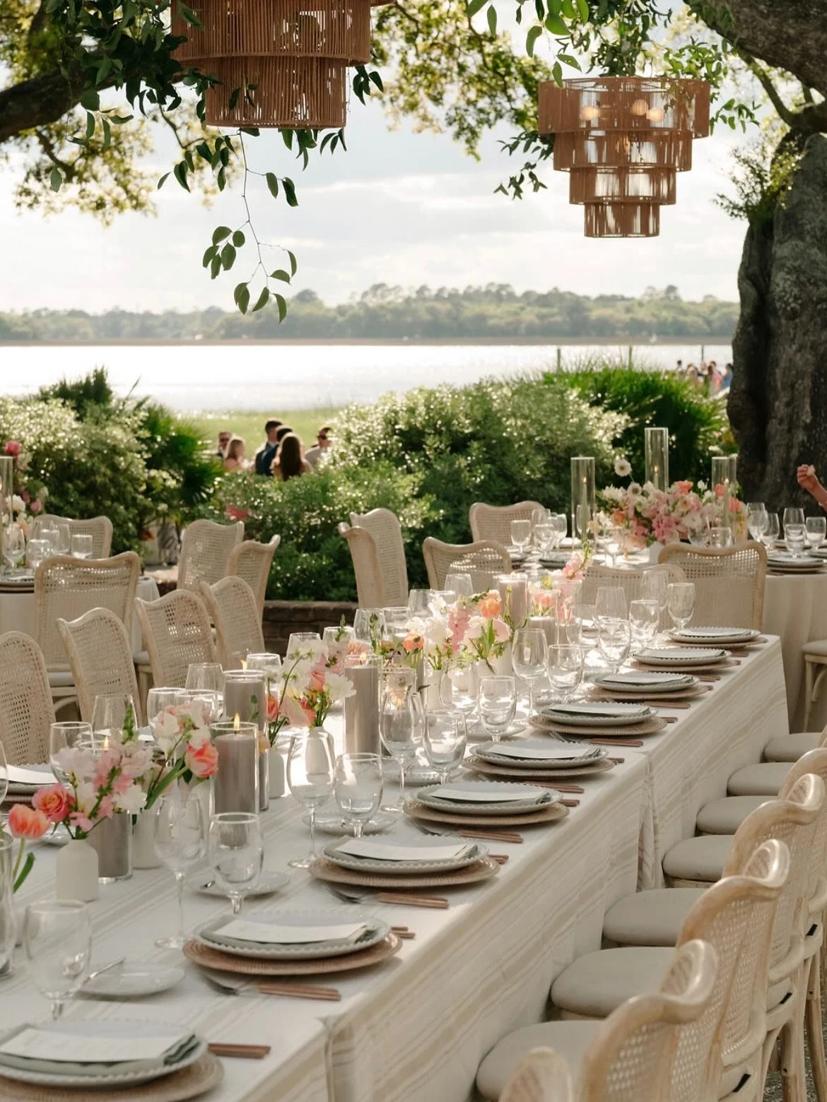 Can&rsquo;t wrap my head around this being a year ago! Best day, best couple 💗 Happy One Year Jenna and Alex!