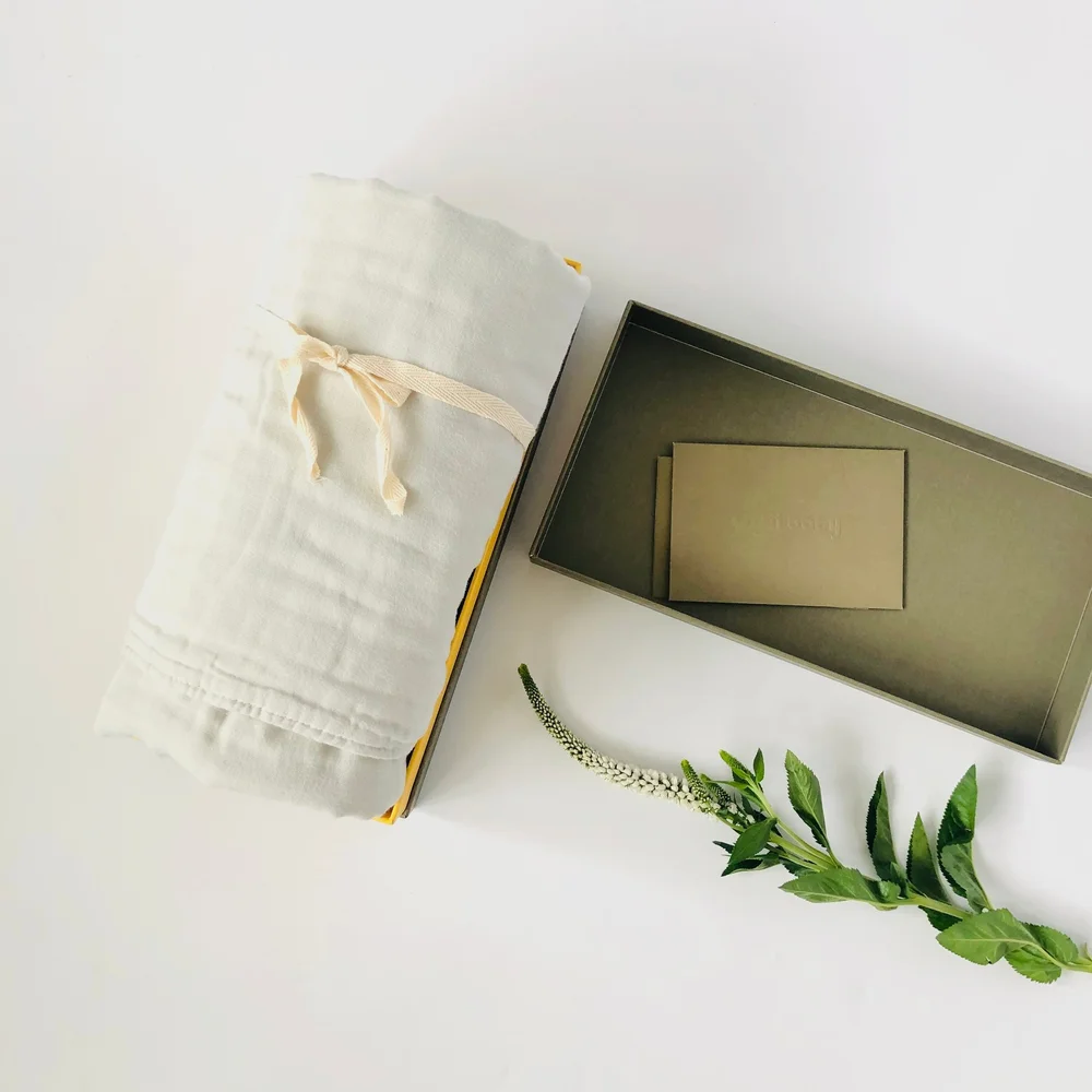 A Soft Breathable Baby Blanket — New Baby Arrival Gift Sets / Boxed Baby  Hampers / Ooji Baby