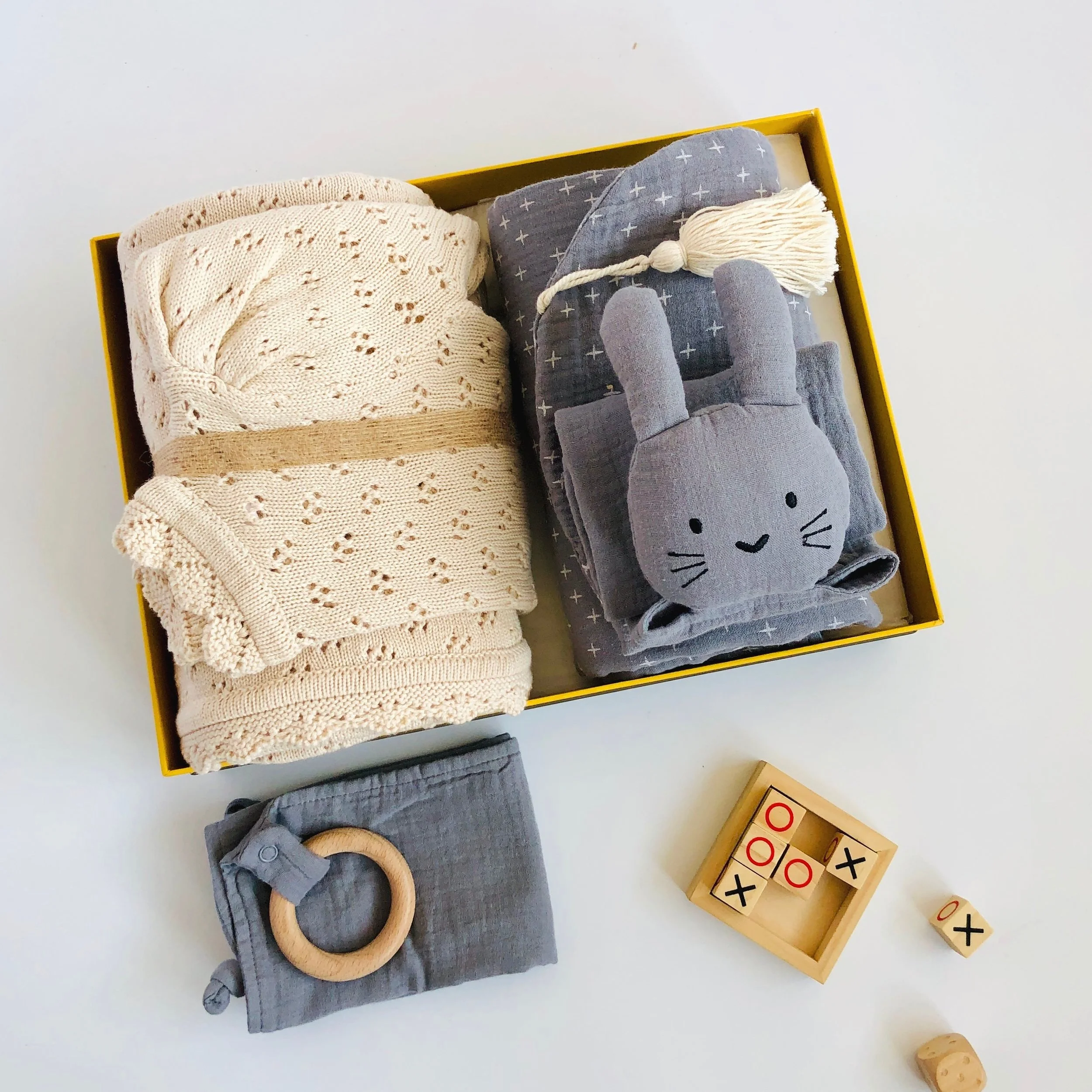 Modern New Baby Gift Hampers Luxury Baby Gift Sets OOji baby UK