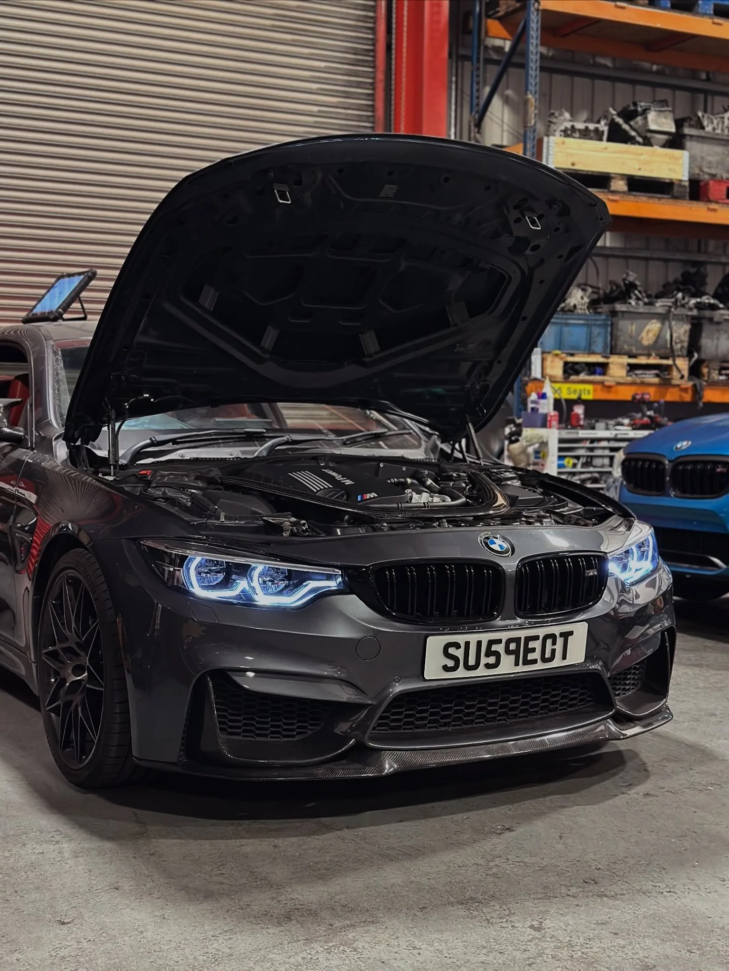@anzgroup_ BMW M4 F82 S55 Track spec build🏁👀

This forged engine build futures:

@italian_rods_pistons rods and pistons 👌
@aclraceseries Main and rod bearings 
@insane.performance 4pin crank hub 
@tth_turbolader TTH-650🐌🐌
@csf_radiators charge c