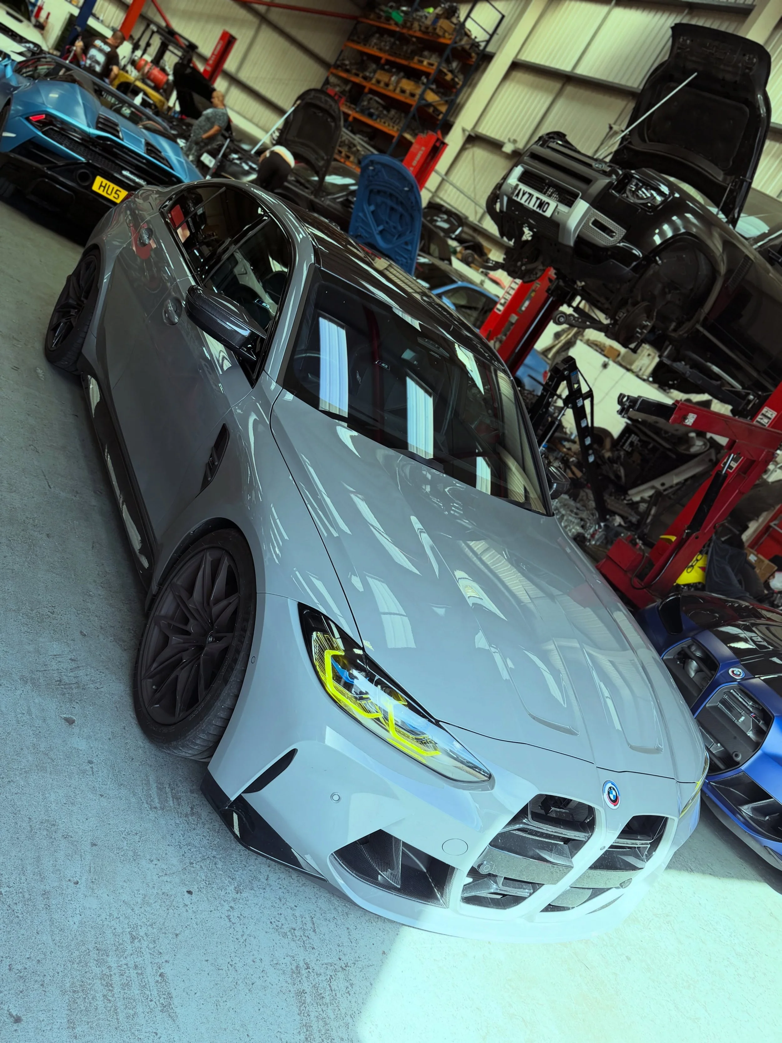 @quickperformanceuk BMW M3 G80 S58 was in with us for some upgrades 💪

1.@quickperformanceuk Down pipes and Z piped mid section fitted 🔥
2.Same day ECU Unlock 🔓 
3.@mhd.tuning super licence 
4.@utkunoaperformance Custom stage 2 map 📈
5. @xhpflash