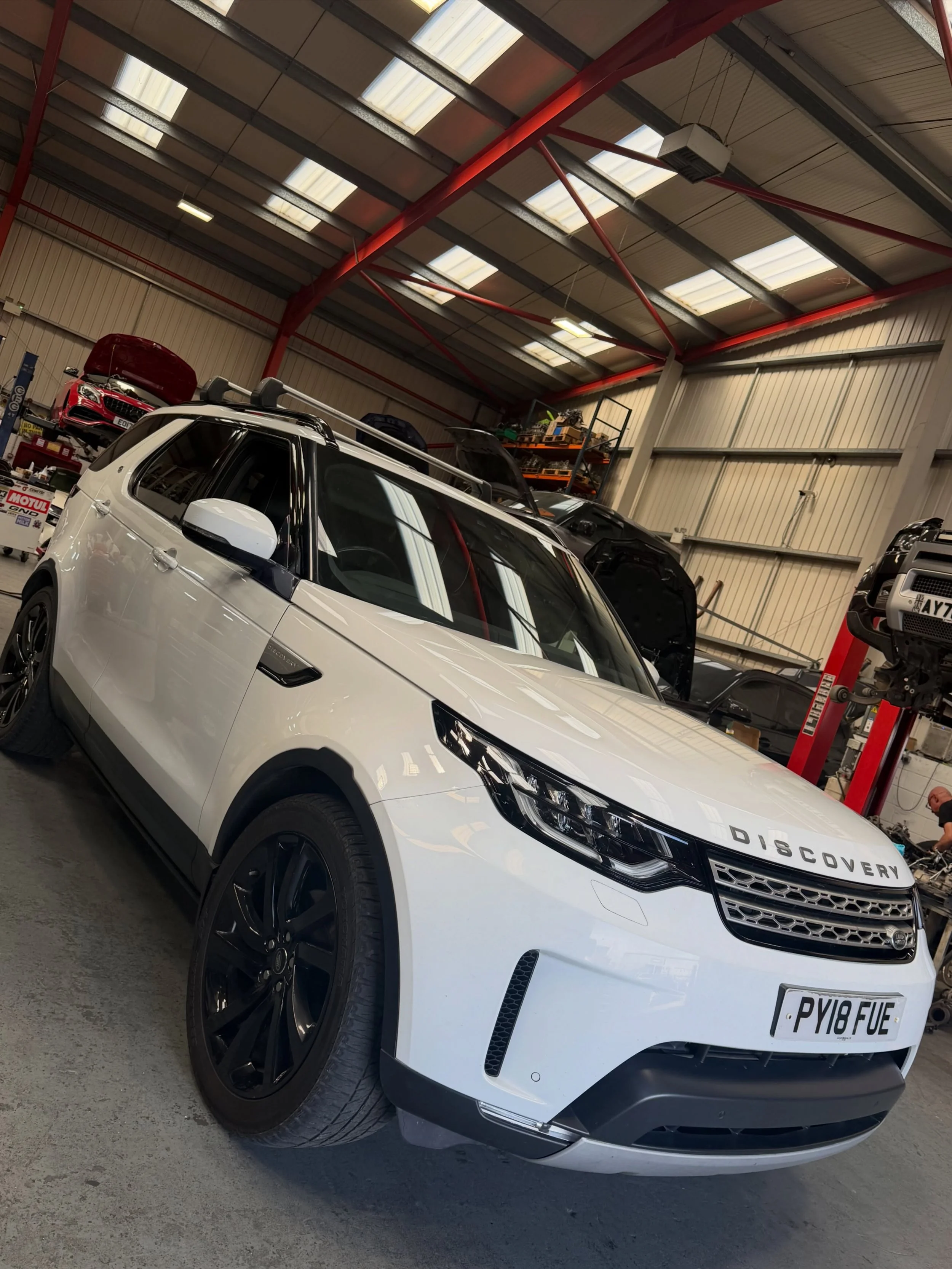 Land Rover Discovery 5 3.0SDV6 back on the road fitted with our reconditioned engine and refurbished turbo.

For all your enquiries give us a shout 

📱 +447809350024
☎️ 01708 804945
📧 info@gndmotors.co.uk

#gndmotors #landroverdiscovery #rangerover