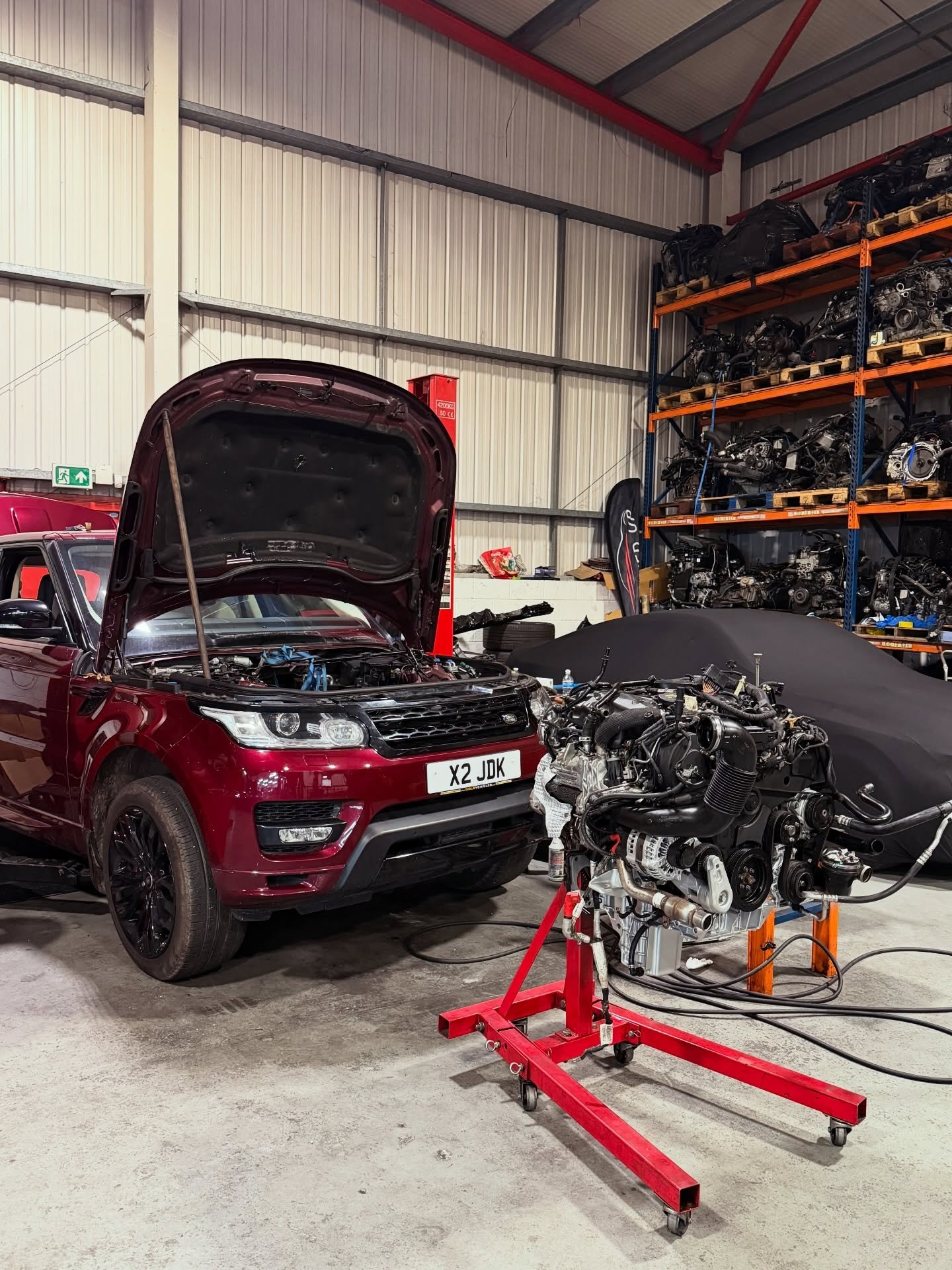 Land Rover Range Rover Sport 3.0 TDV6/SDV6 306DT Reconditioned diesel engine 2015 onwards (Second Generation)
