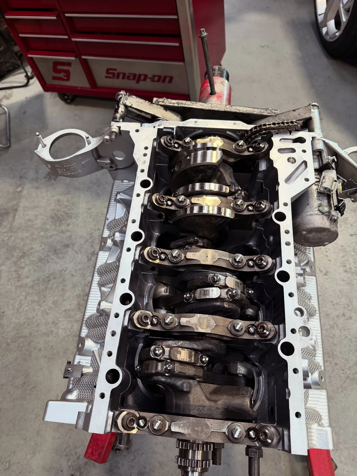 BMW Reconditioned Engines, BMW Engine Rebuild, BMW S63 Engines, BWM M5 Engine, BMW Engine Replacement