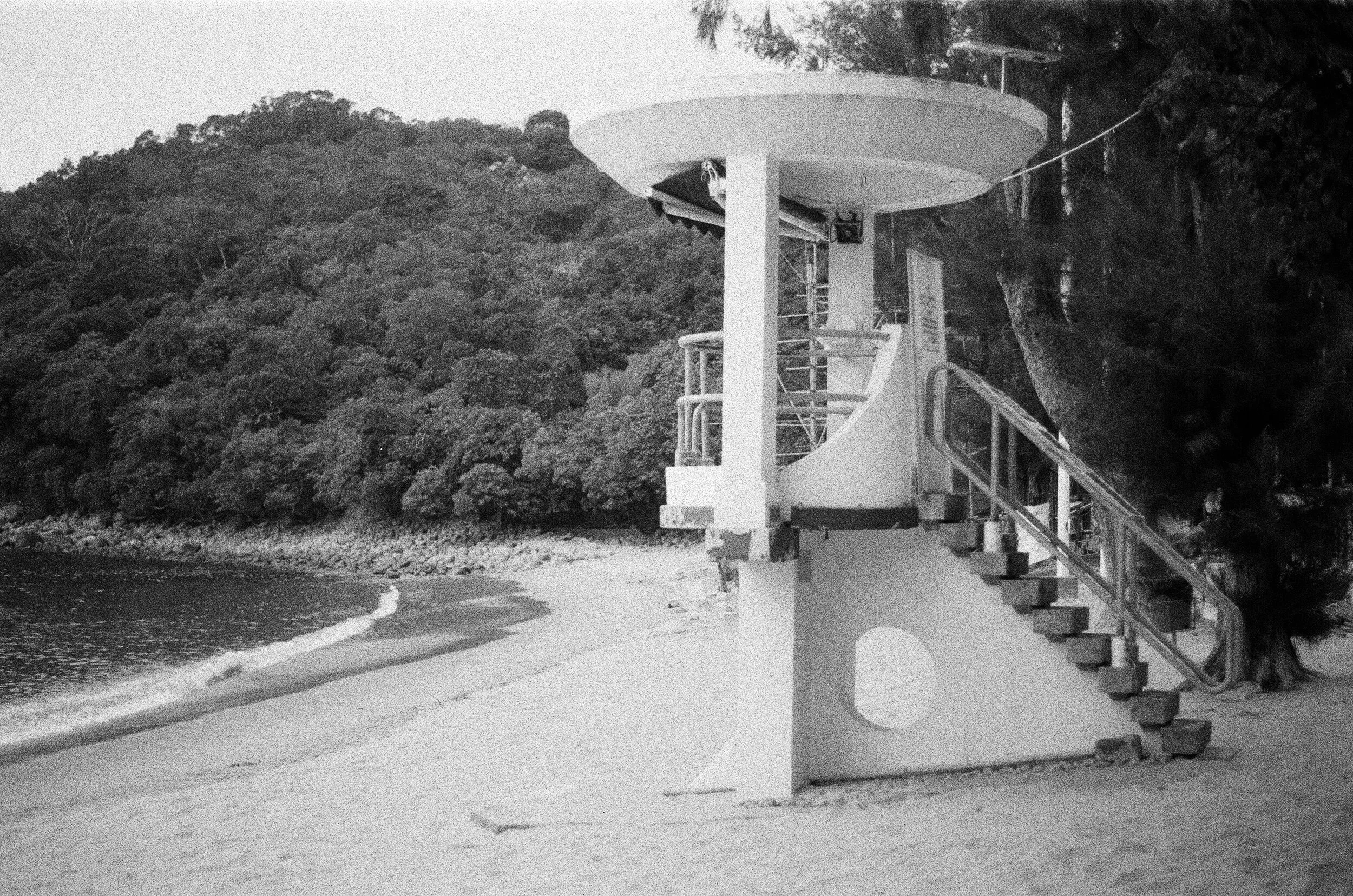 lama island.jpg