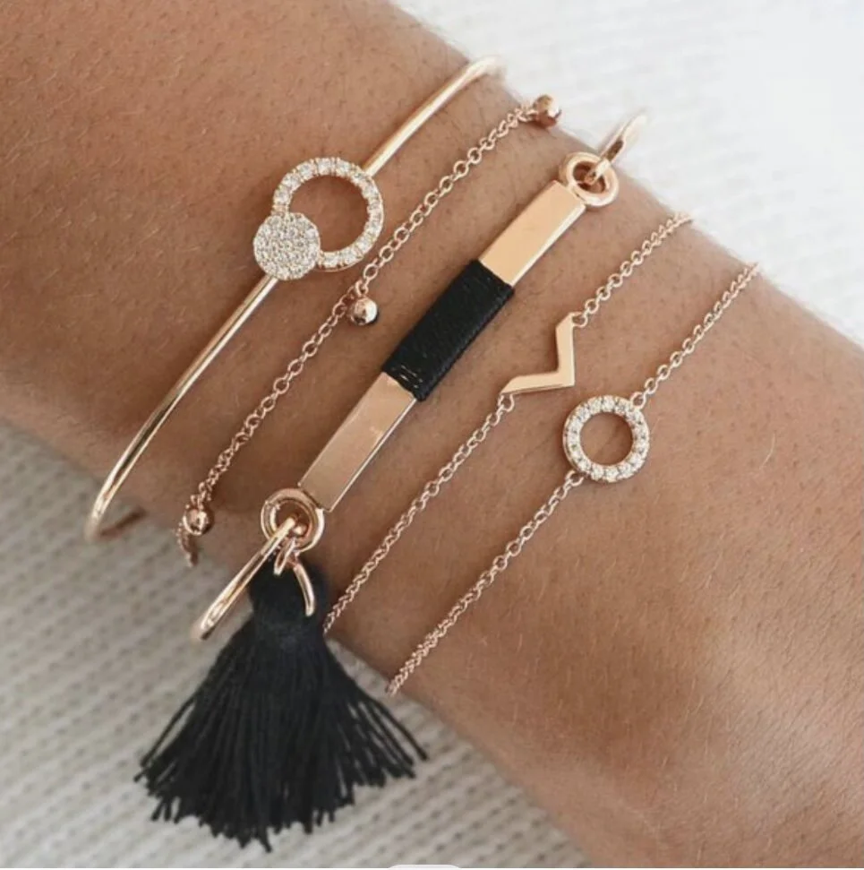 D3E95C2C-95D0-4D8E-8CFA-4442D25C7085