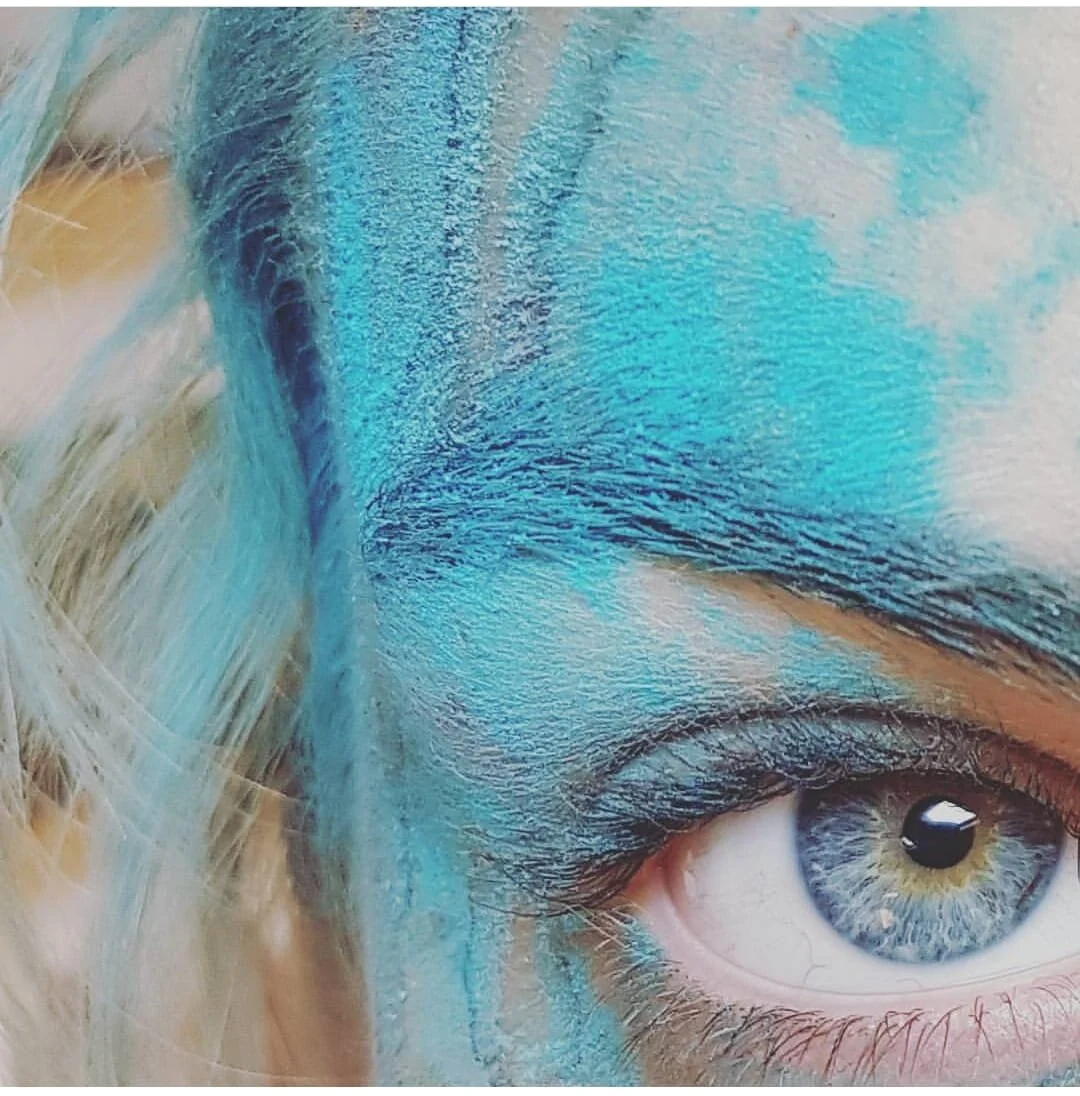 contacts