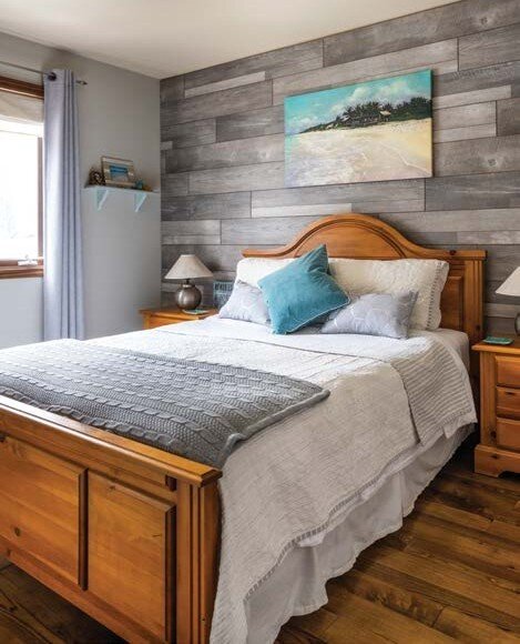 In the guest suite, this feature wall adds character and depth to the room. So cosy for slow Sunday mornings.⁠
⁠
Photo: Sandy MacKay⁠
⁠
#ennismorehome #ennismorehomestyle #athomeinennismore #peterboroughareahome #peterboroughhomestyle #pigeonlake #pi