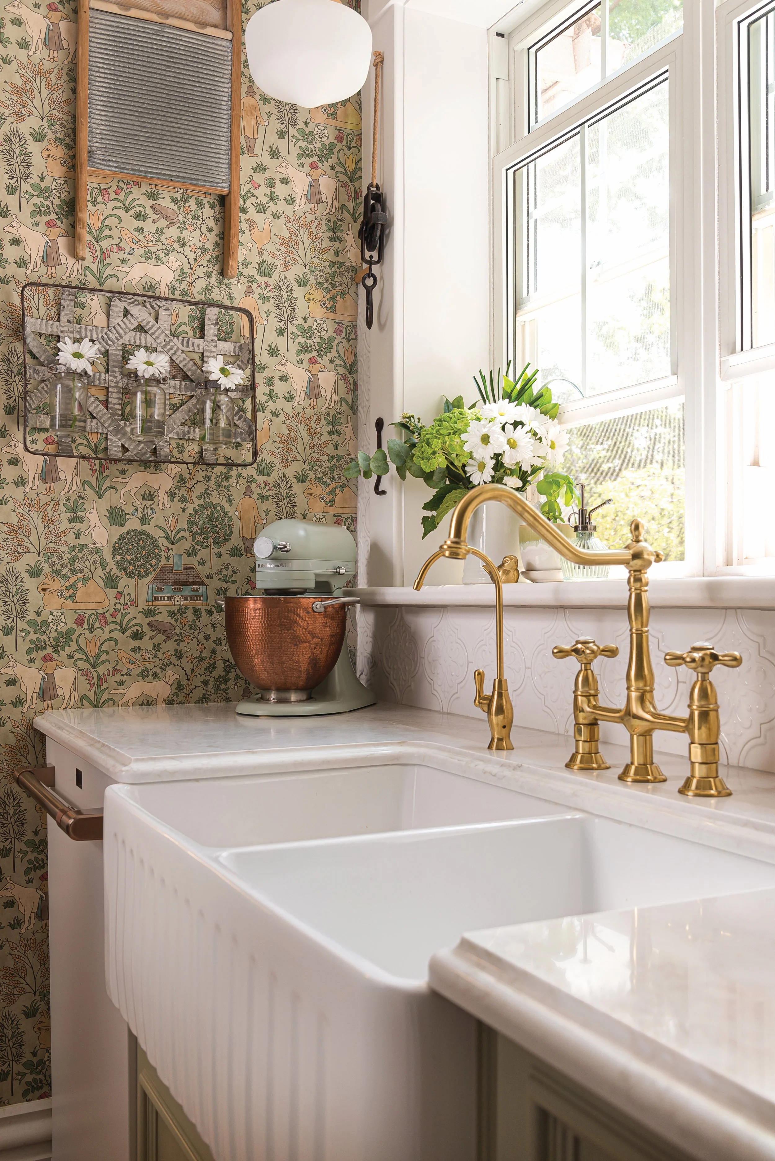 Vintage Farmhouse Revival 