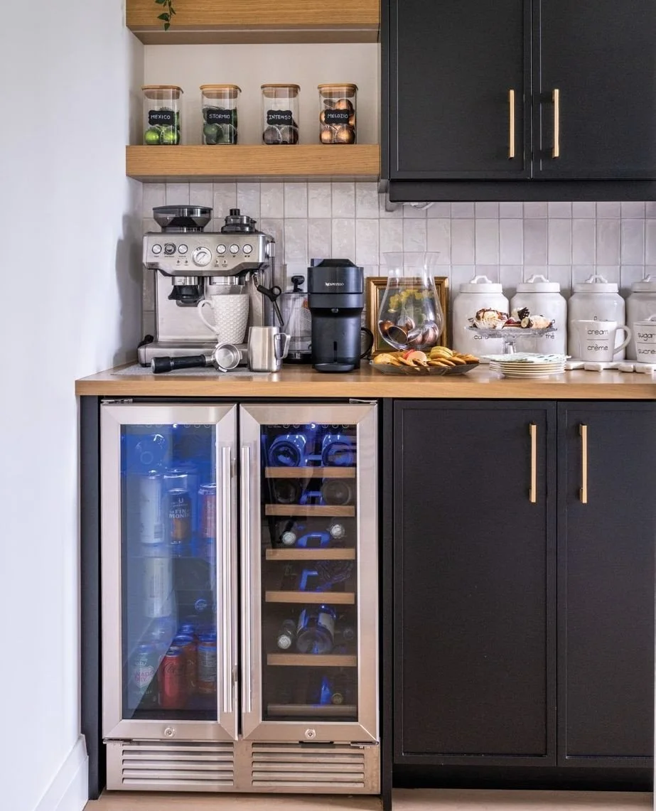 We featured this lovely home in Kincardine in the latest issue and not only is the kitchen gorgeous, here is a nod to the impressive pantry. Spanning the width of the dining area, it offers ample storage with open and pull-out shelving for easy acces