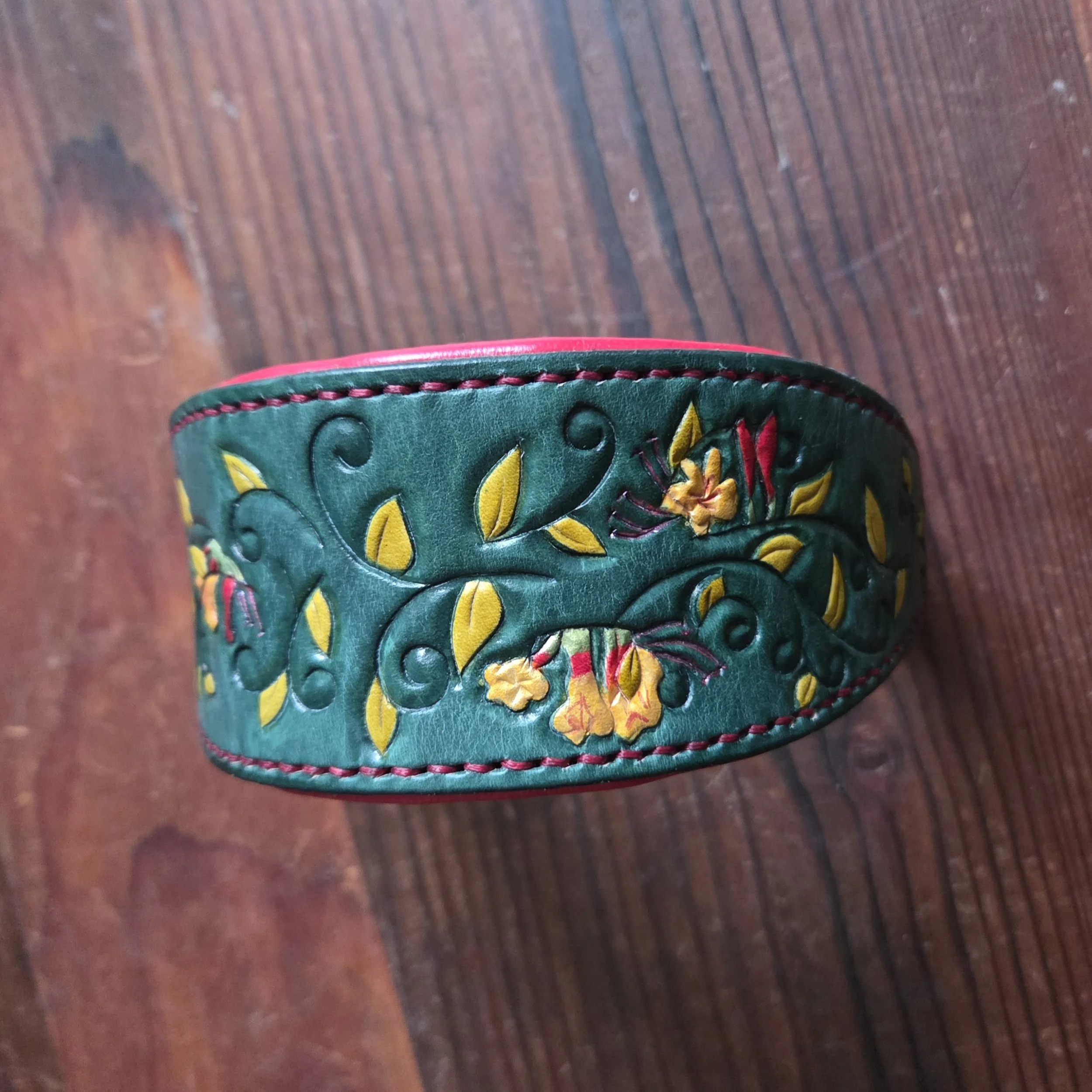 Honeysuckle Collar.jpg