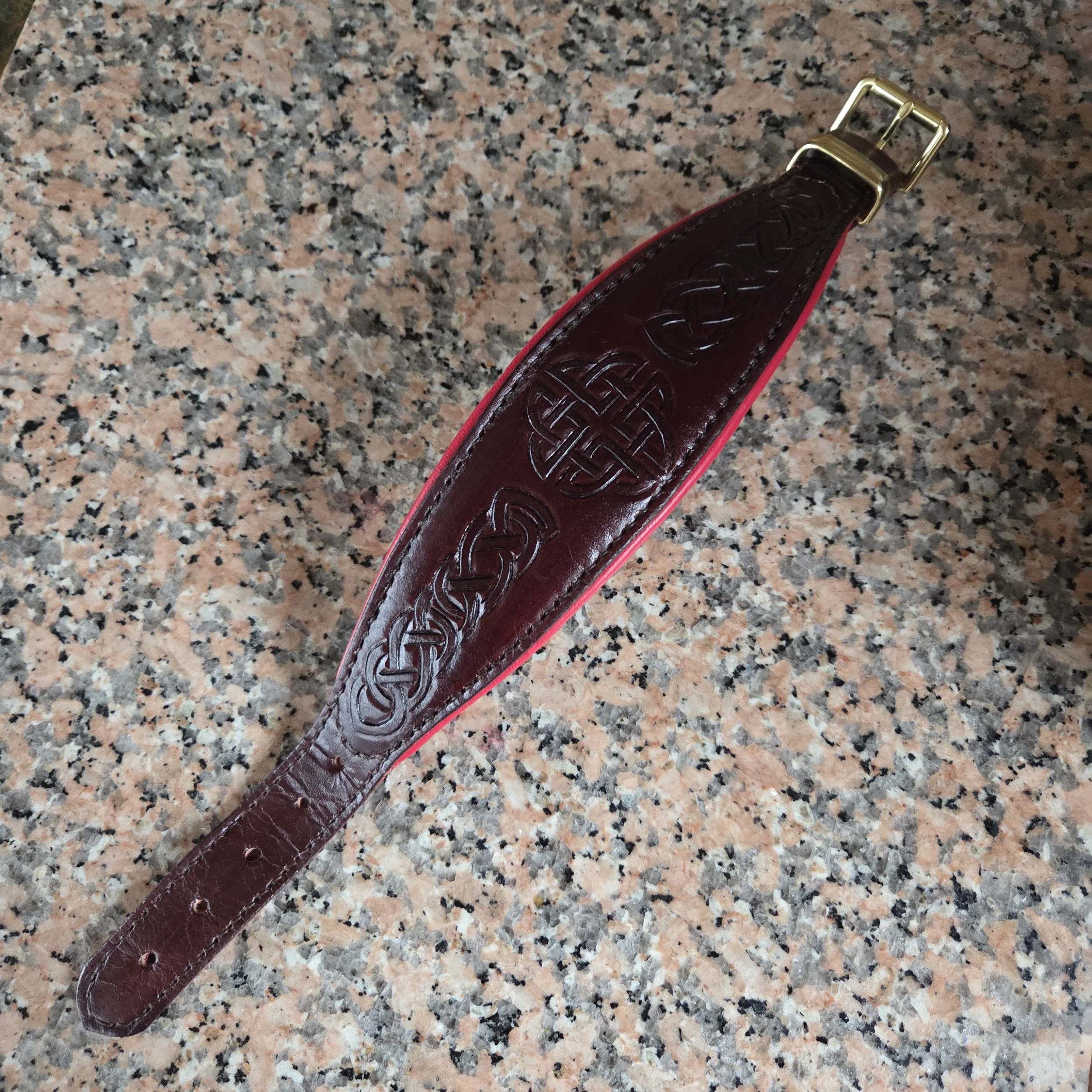 Deerhound Collar 3.jpg Bespoke fully hand crafted leather deerhound collar in Bordeaux and crimson leather with brass buckle and keeper