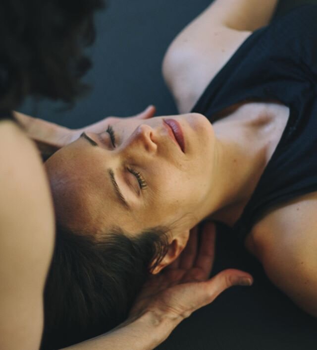 The MVMNT Room is a one-on-one individualized approach to holistic living with Cecelia Feazell, a lifelong mover &amp; movement educator.
.
Taught by a women, for women looking to heal, body and soul. Take a step towards a more holistic way of living