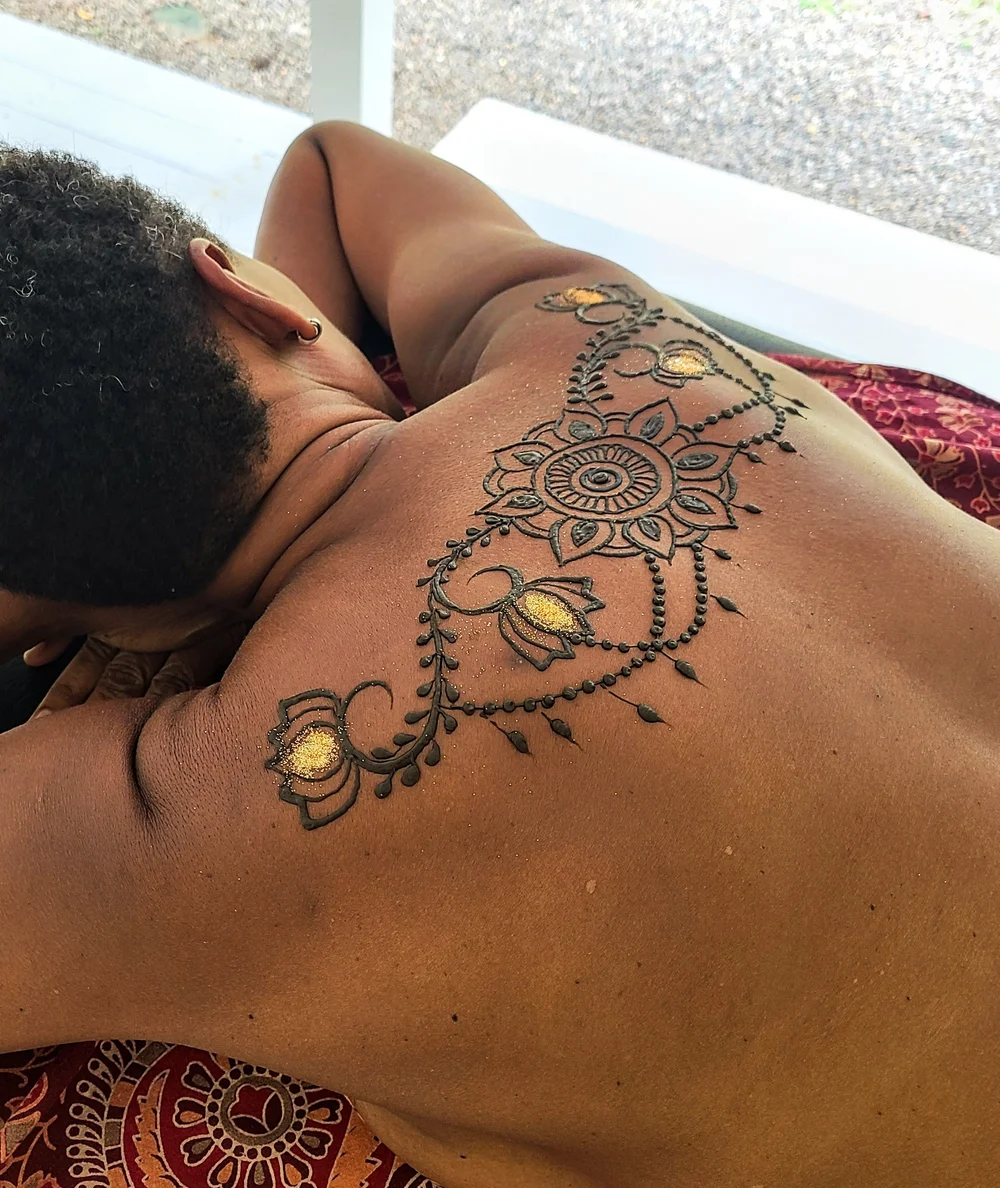 Henna Portfolio — Mind Body Henna