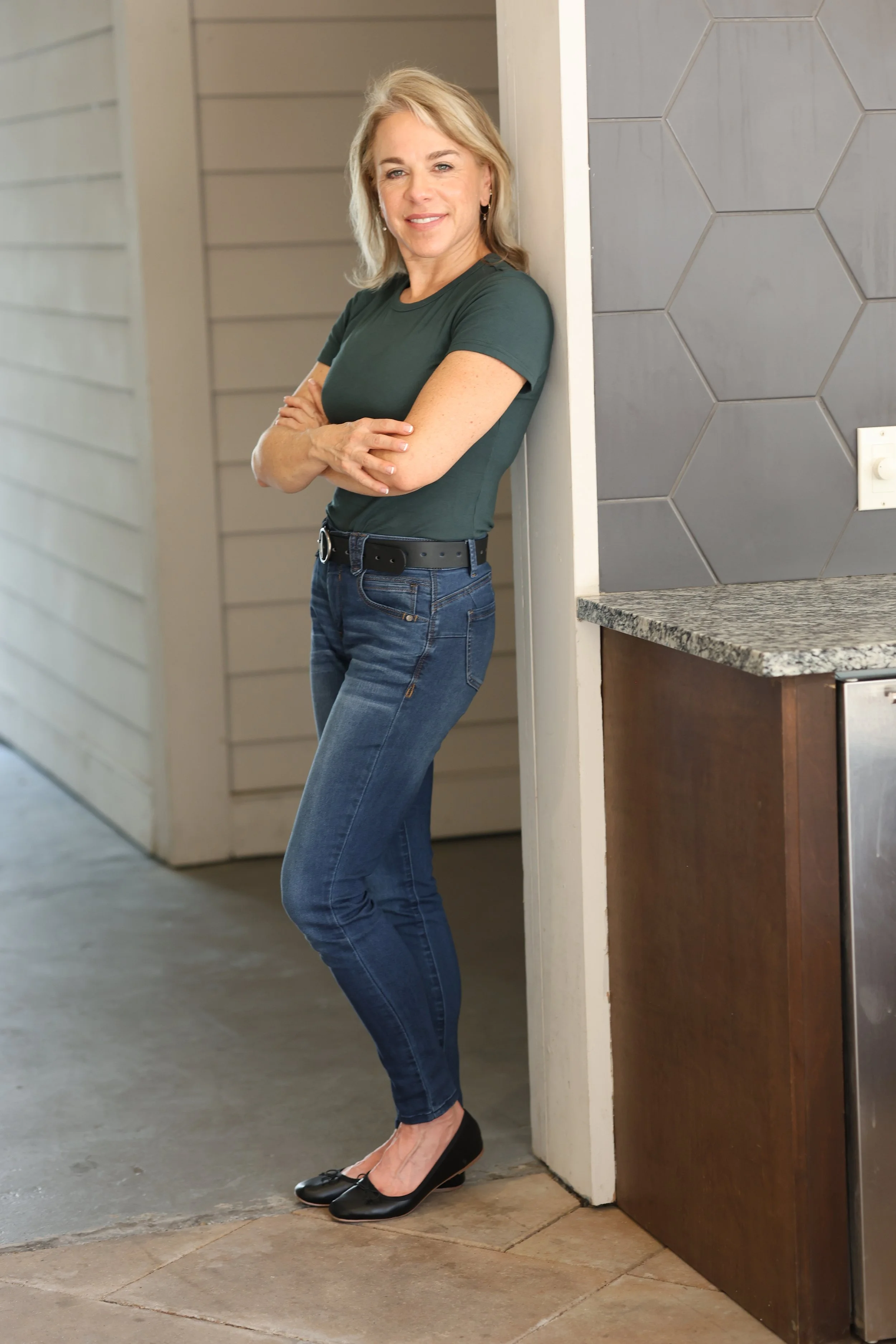 full_body_wall_lean.JPG
