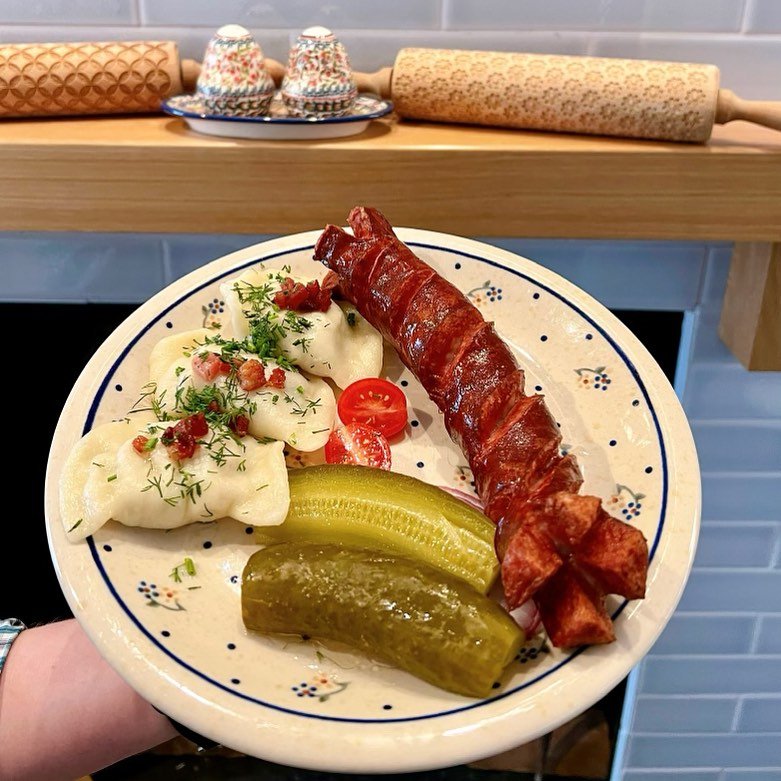 Our Kielbasa Plate never disappoints. Just choose your pierogi flavor and enjoy the goodness of a home cooked meal on this fine day☀️

Zapraszamy❣️