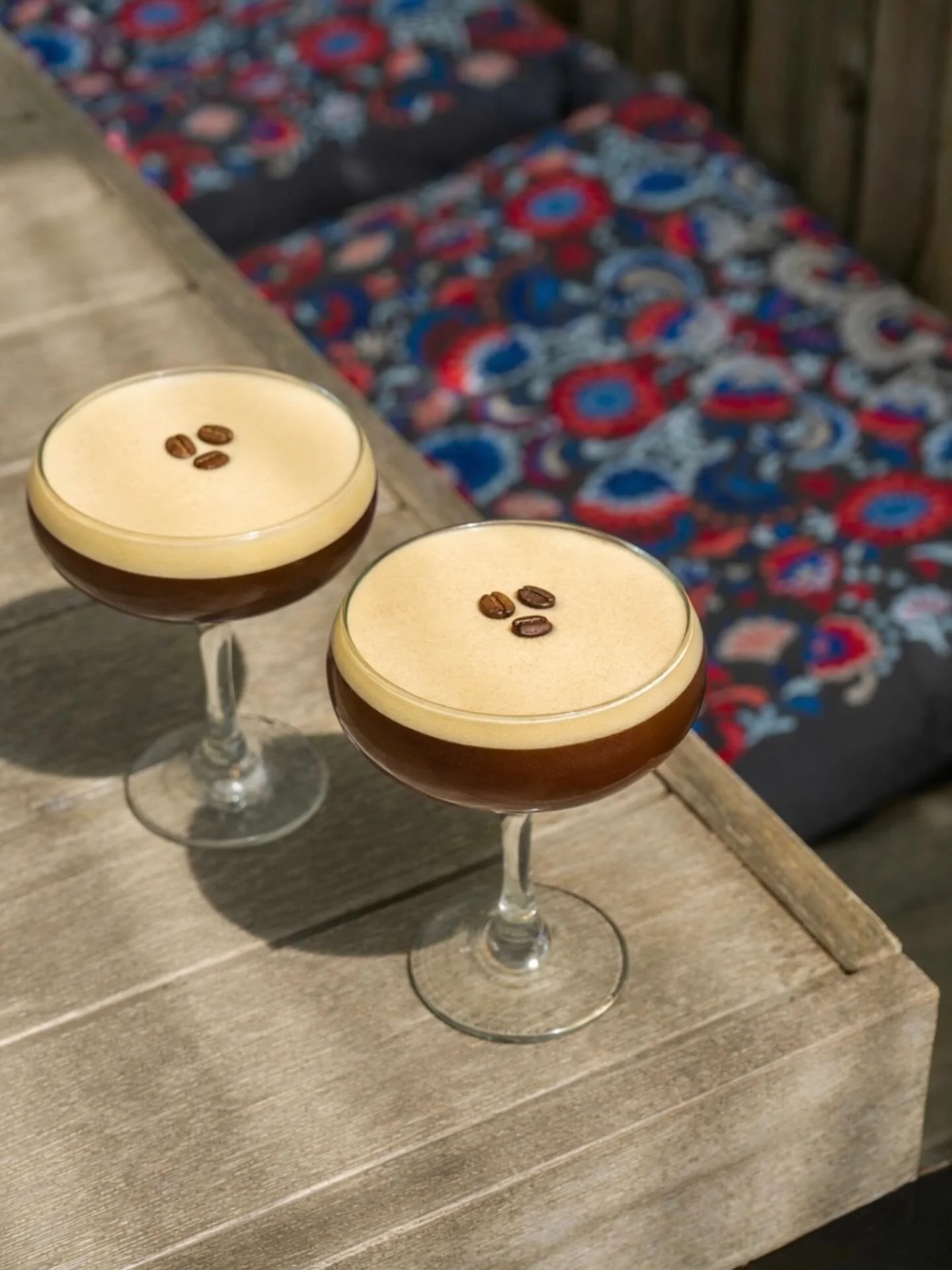 Shaking things up for National Espresso Martini Day because great coffee deserves a little Polish vodka😉☕️🍸

#nationalespressomartiniday #pierożek #espressomartini #pierogi #greenpoint