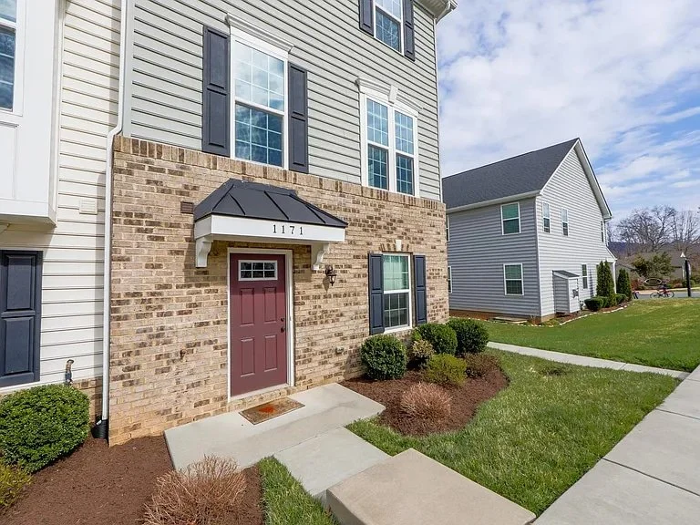 1171 Sunset Ave, Charlottesville, VA 22903
