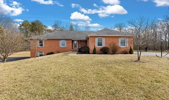 2376 Bibb Store