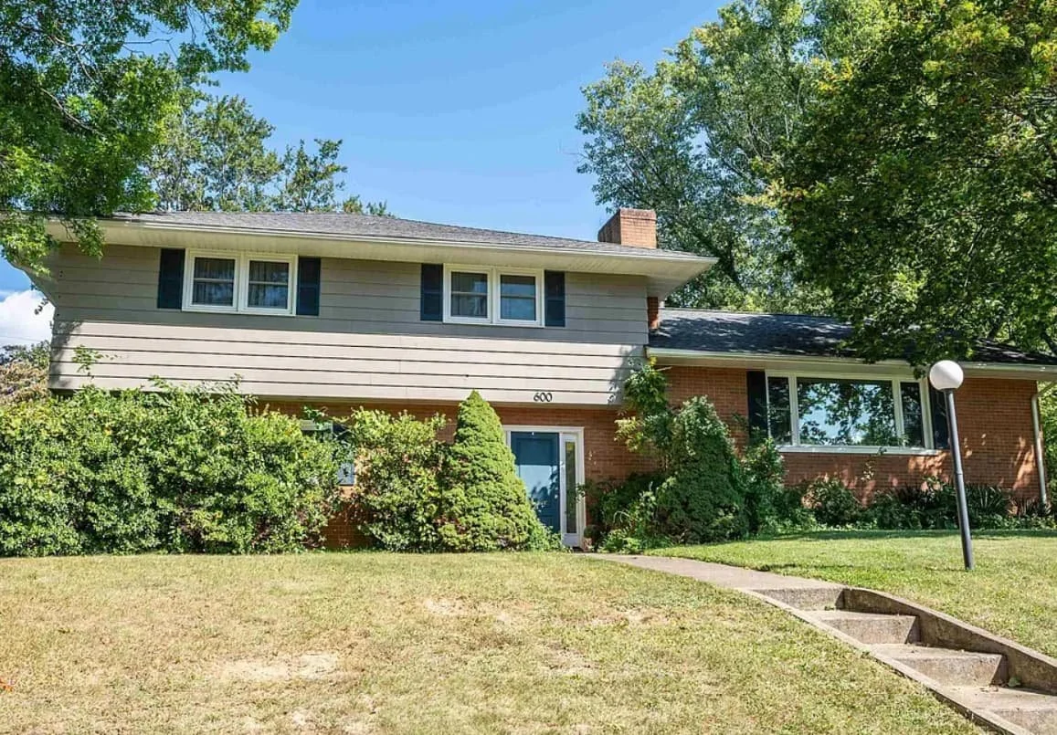 600 Lovers Lane, Waynesboro, VA 22980