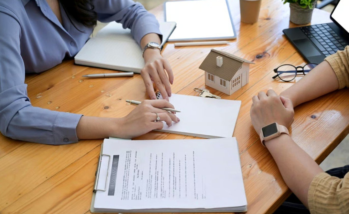 Contract to Closing: What Home Buyers Should Expect