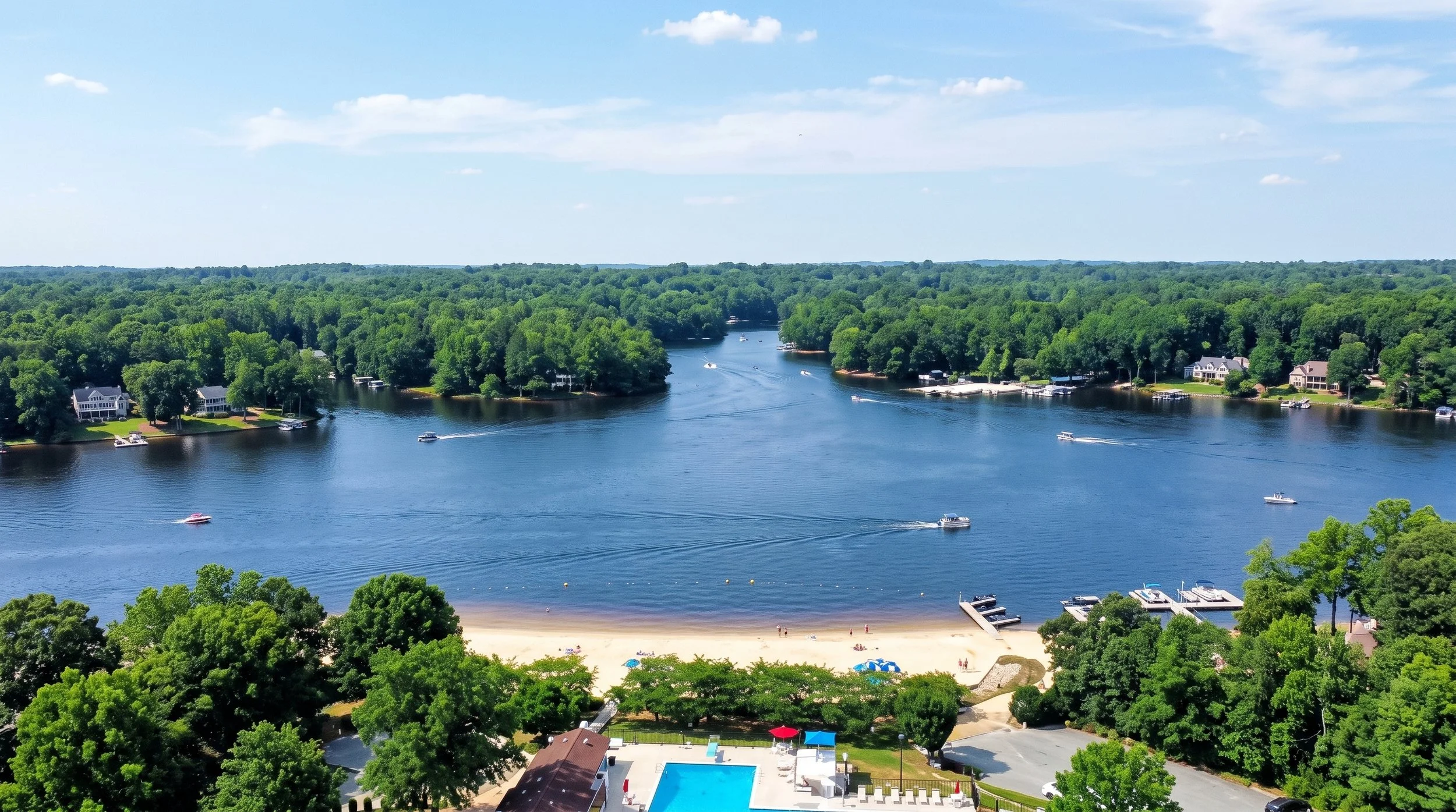 Living in Lake Monticello: Is It Right for You?