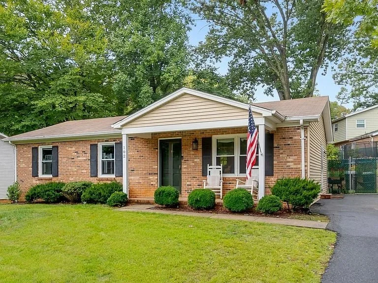 102 Middlesex Drive, Charlottesville, VA 22901