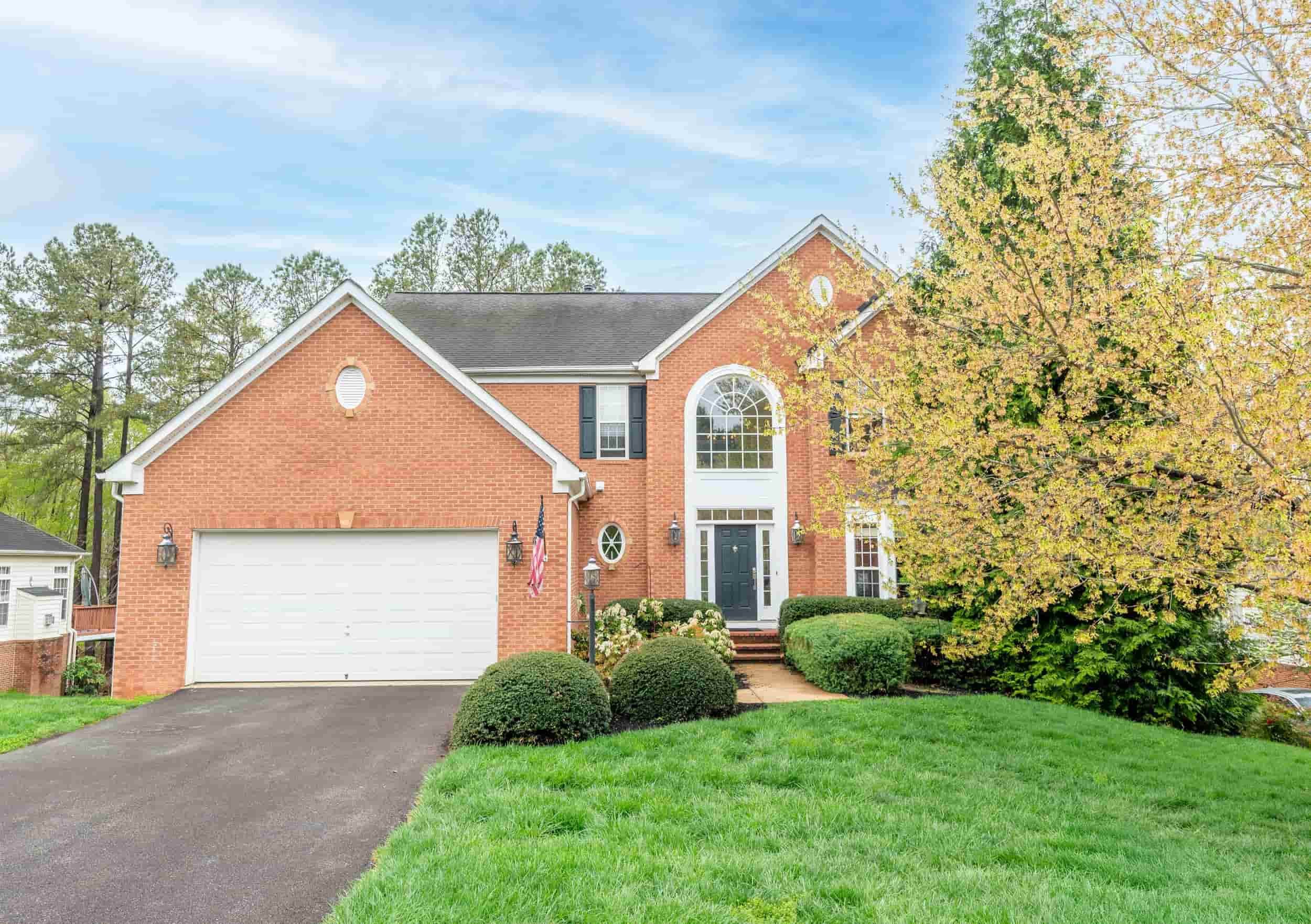 205 Whispering Woods