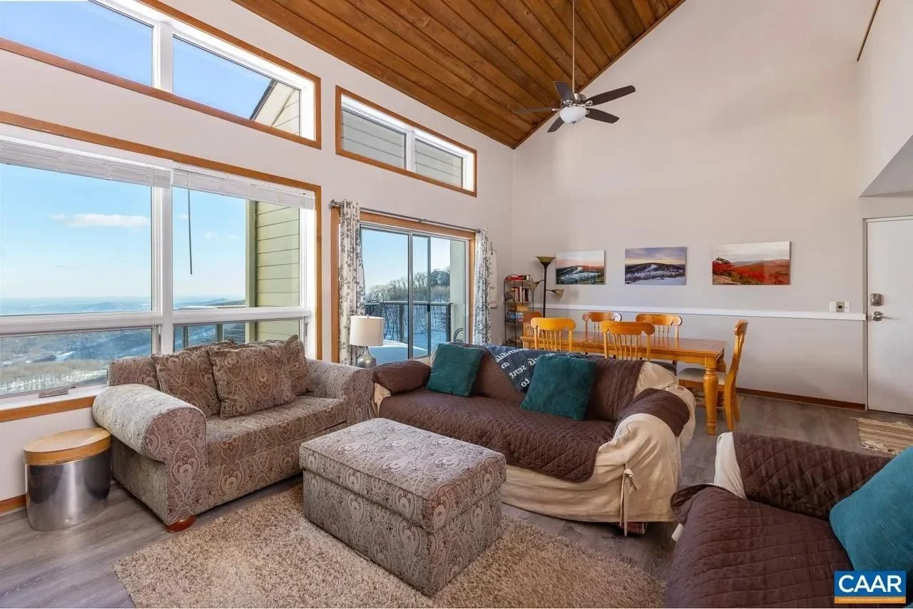 1454 Ledges Condos, Wintergreen Resort, VA 22967