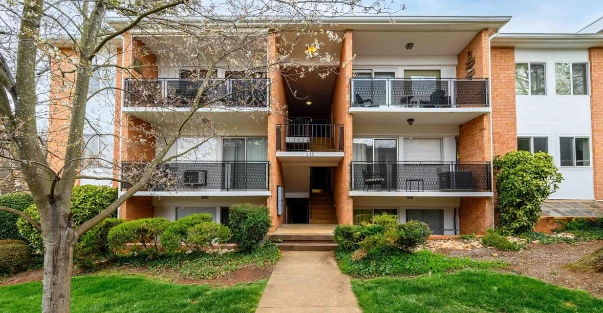 1800 Jefferson Park Ave #9
