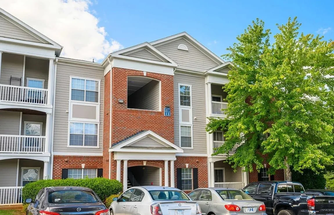 157 Yellowstone Drive APT 8