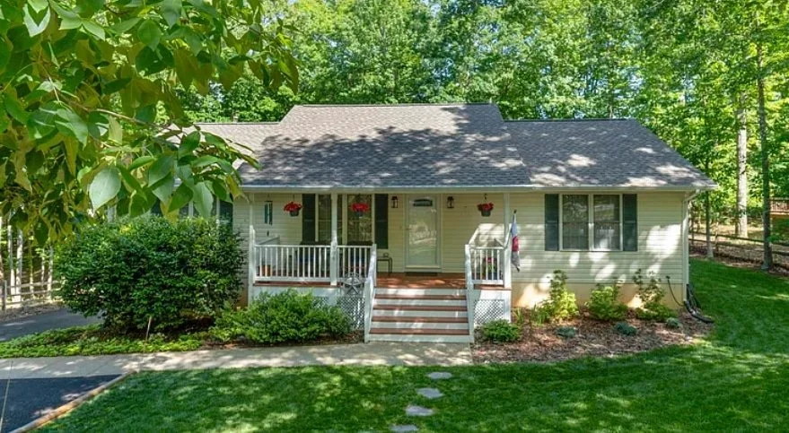 384 Jefferson Drive, Palmyra, VA 22963