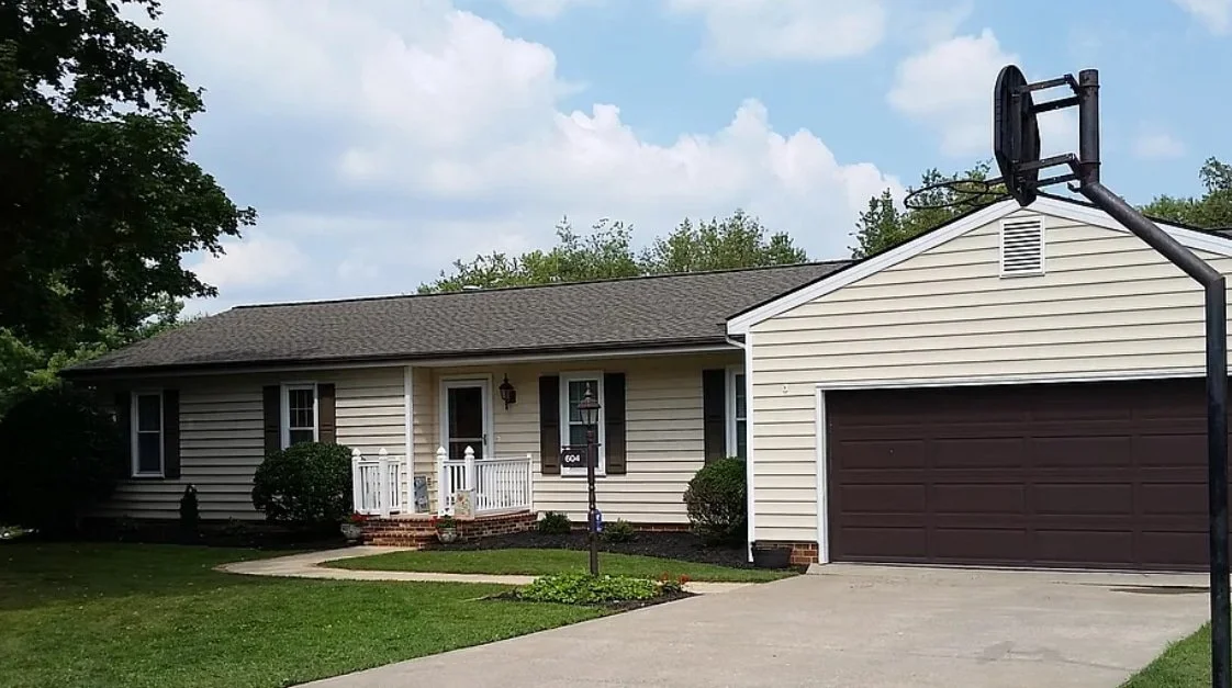 604 Sumter Road, Waynesboro, VA 22980
