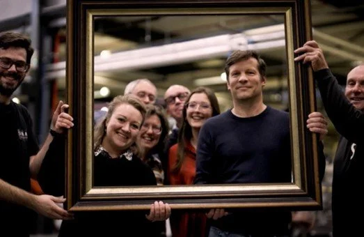 COMPANY STORIES: SPAAS