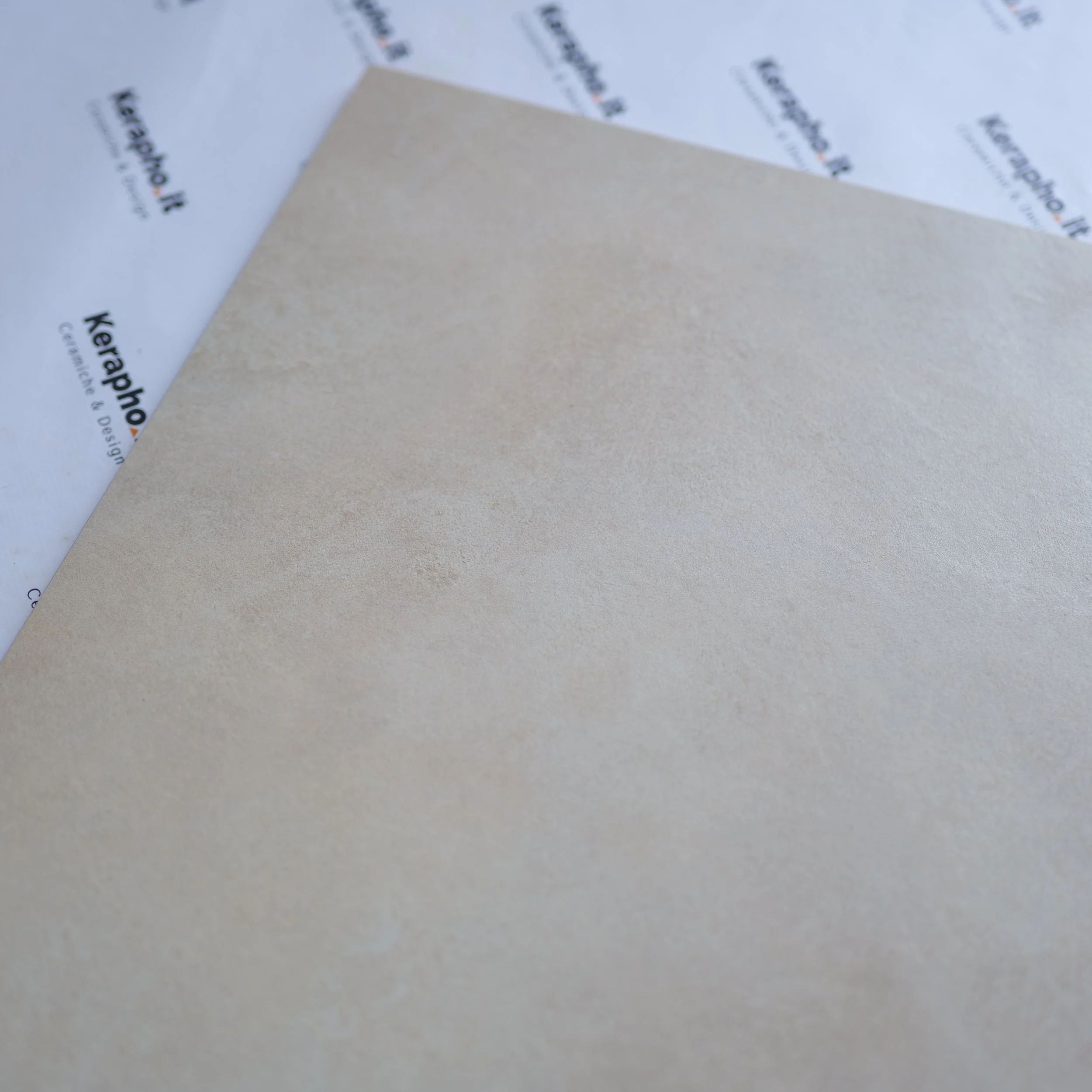 Touch Beige 60x60 cm al mq/€ 14,90