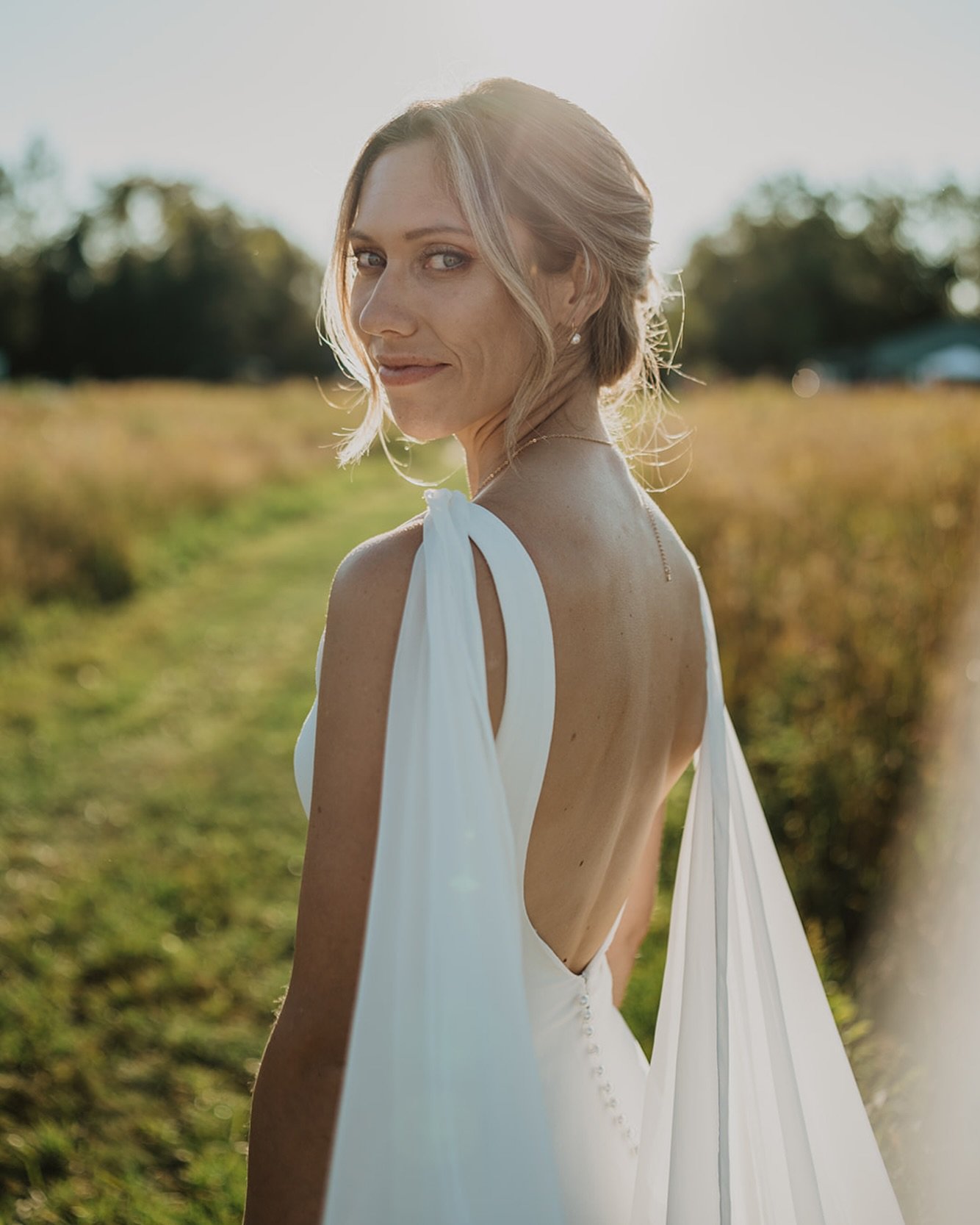 🌞🪽
.
.
.
.
.
#weddingphotographer #photographedemariage #quebecelopement #mariagequebec #elopementlaurentides #photographelaurentides #mariagelaurentides #weddingphotography #wedding #elopement #elopementphotographer #elopementcanada #elopementqueb