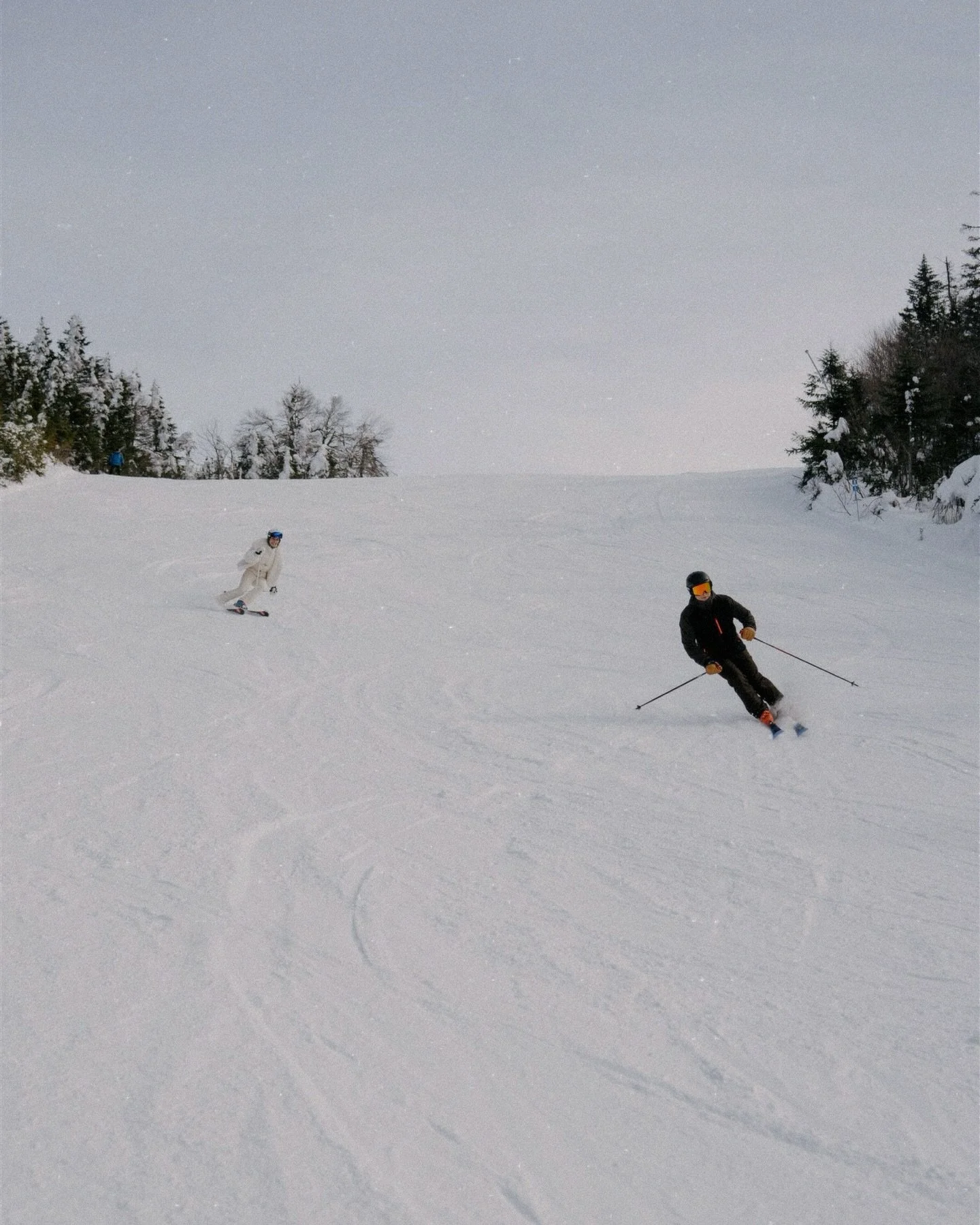 Et si votre mariage &eacute;tait la repr&eacute;sentation m&ecirc;me de ce qui vous fait vibrer, de ce qui vous unit et vous passionne, &agrave; quoi ressemblerait-il?
Que feriez-vous de chaque minute pr&eacute;cieuse de cette journ&eacute;e?
Avec qu