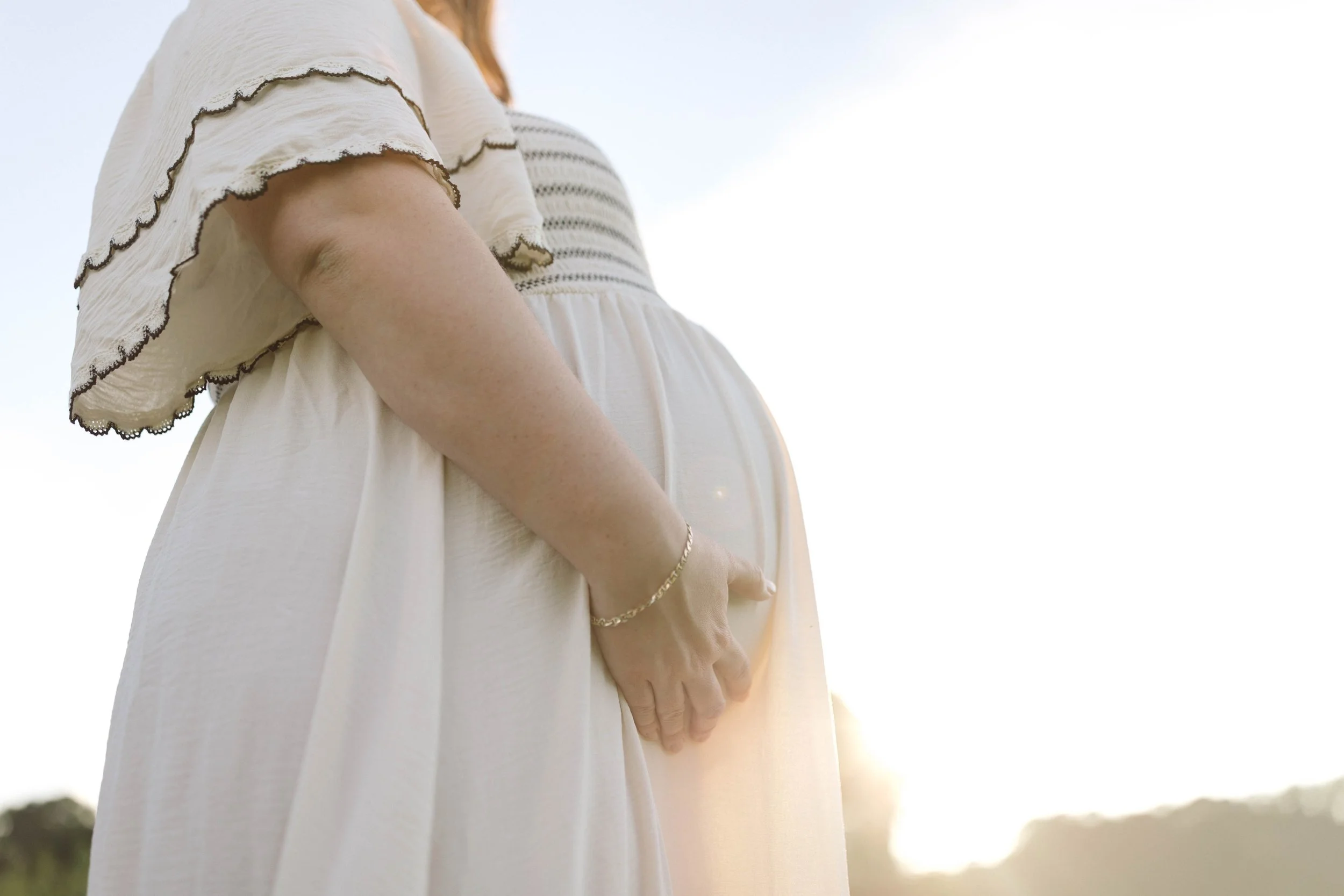 ParkinsMaternitySessionFinal_CromwellsProduce75_.jpg