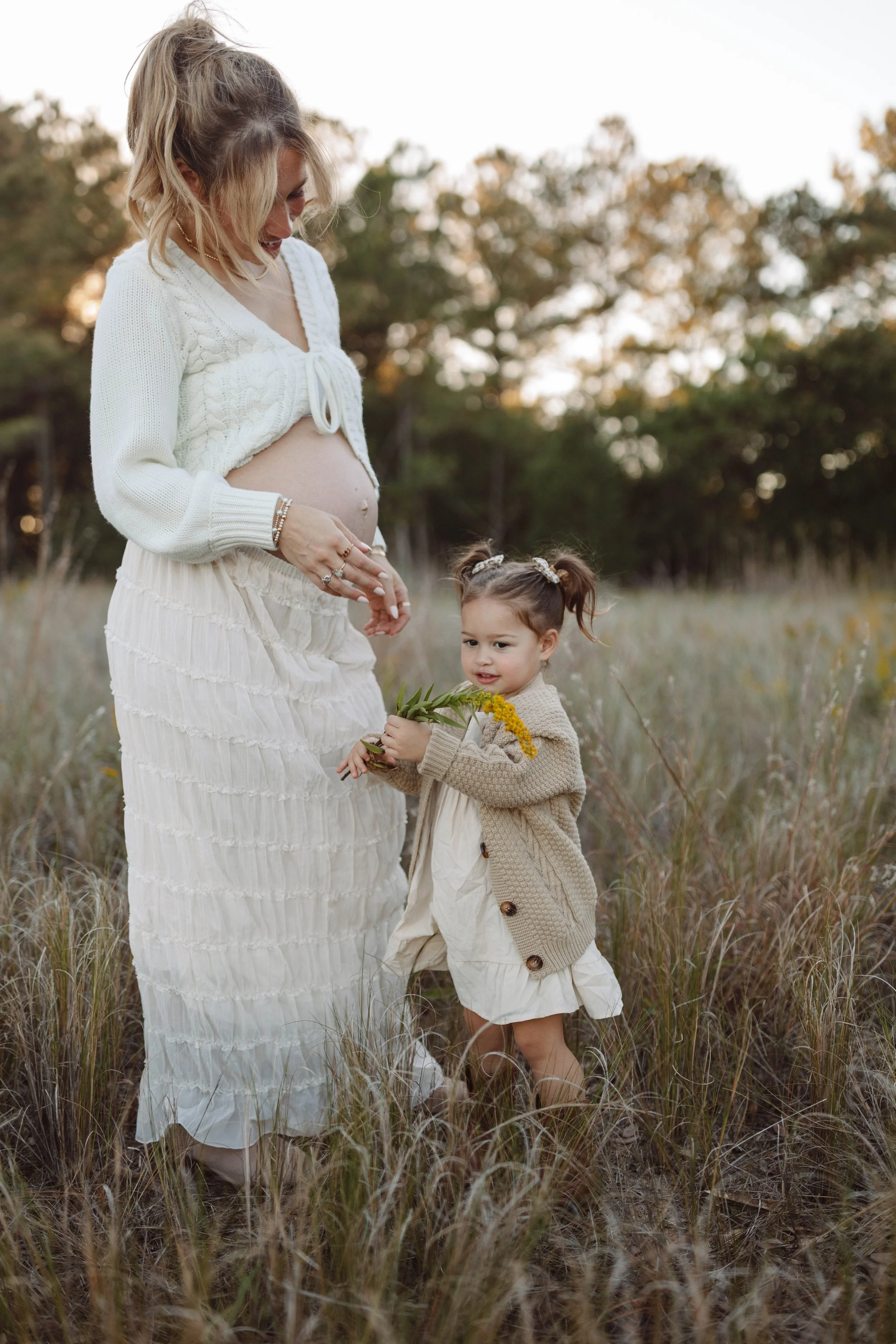 Juliana_Maternity_BrockEnvironmentalCenter_VirginiaBeach_202518_.jpg