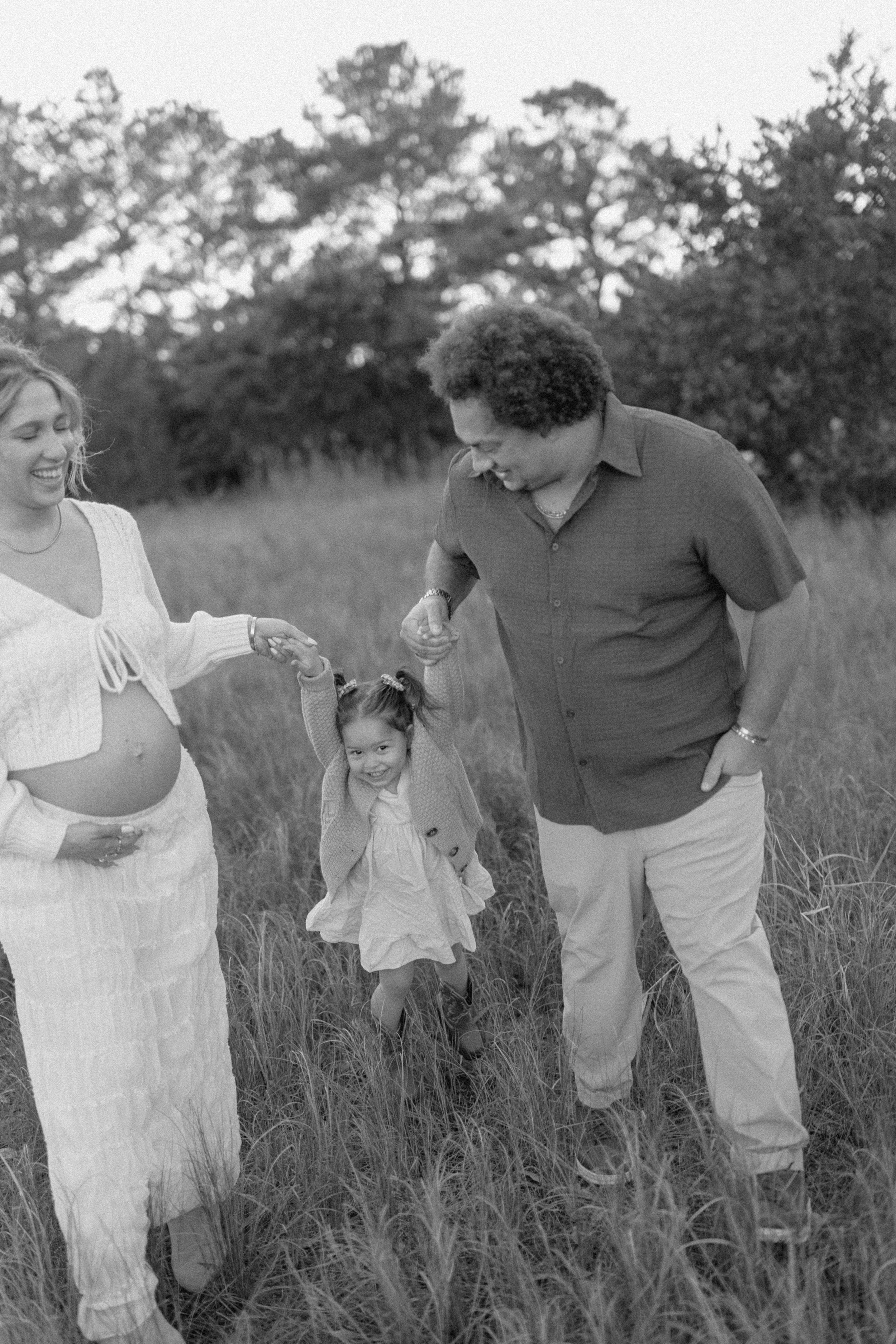 Juliana_Maternity_BrockEnvironmentalCenter_VirginiaBeach_202553_.jpg